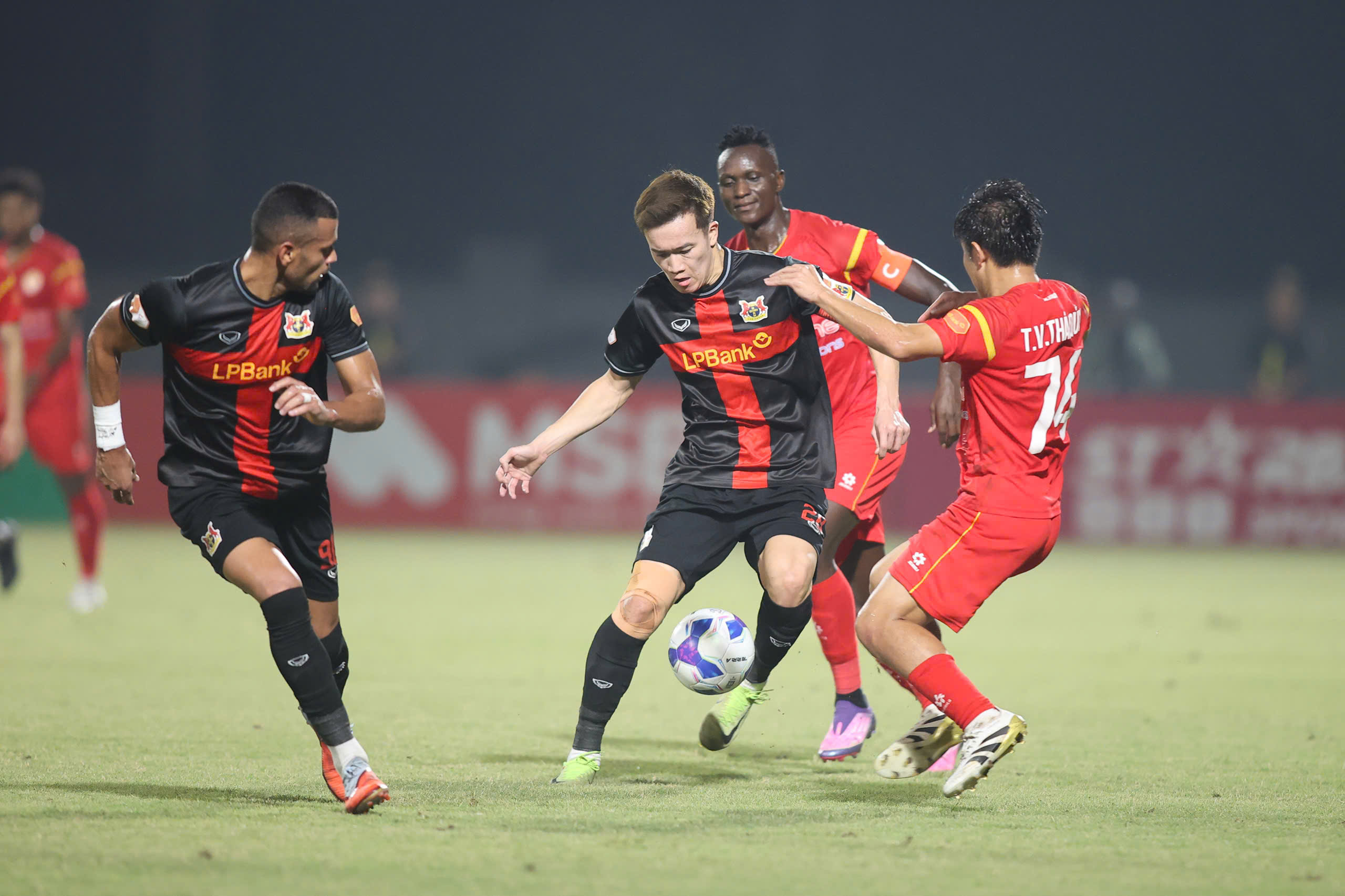 - Ảnh 3. - Ảnh 3.