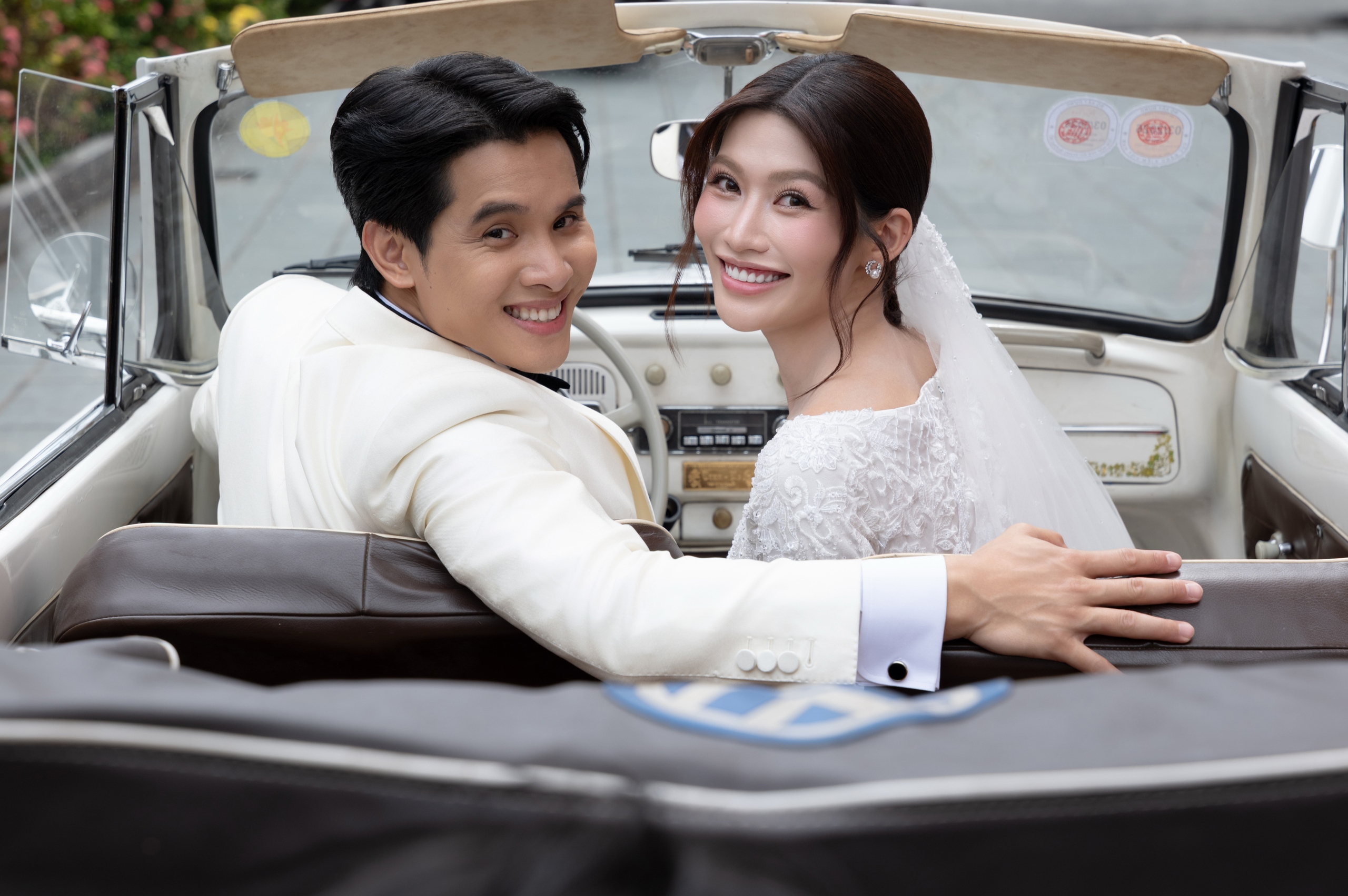 Lễ cưới của á hậu Việt và chồng CEO- Ảnh 5. Lễ cưới của á hậu Việt và chồng CEO- Ảnh 5.