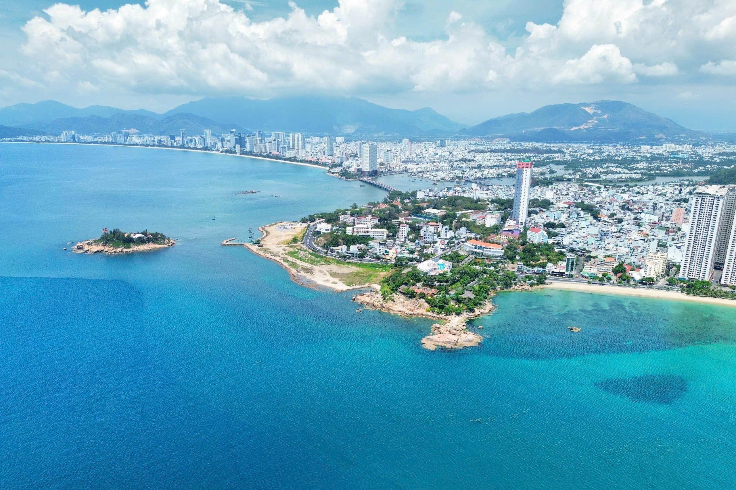 16,4 km bờ biển Nha Trang sẽ thành chuỗi công viên đẳng cấp quốc tế- Ảnh 1. 16,4 km bờ biển Nha Trang sẽ thành chuỗi công viên đẳng cấp quốc tế- Ảnh 1.