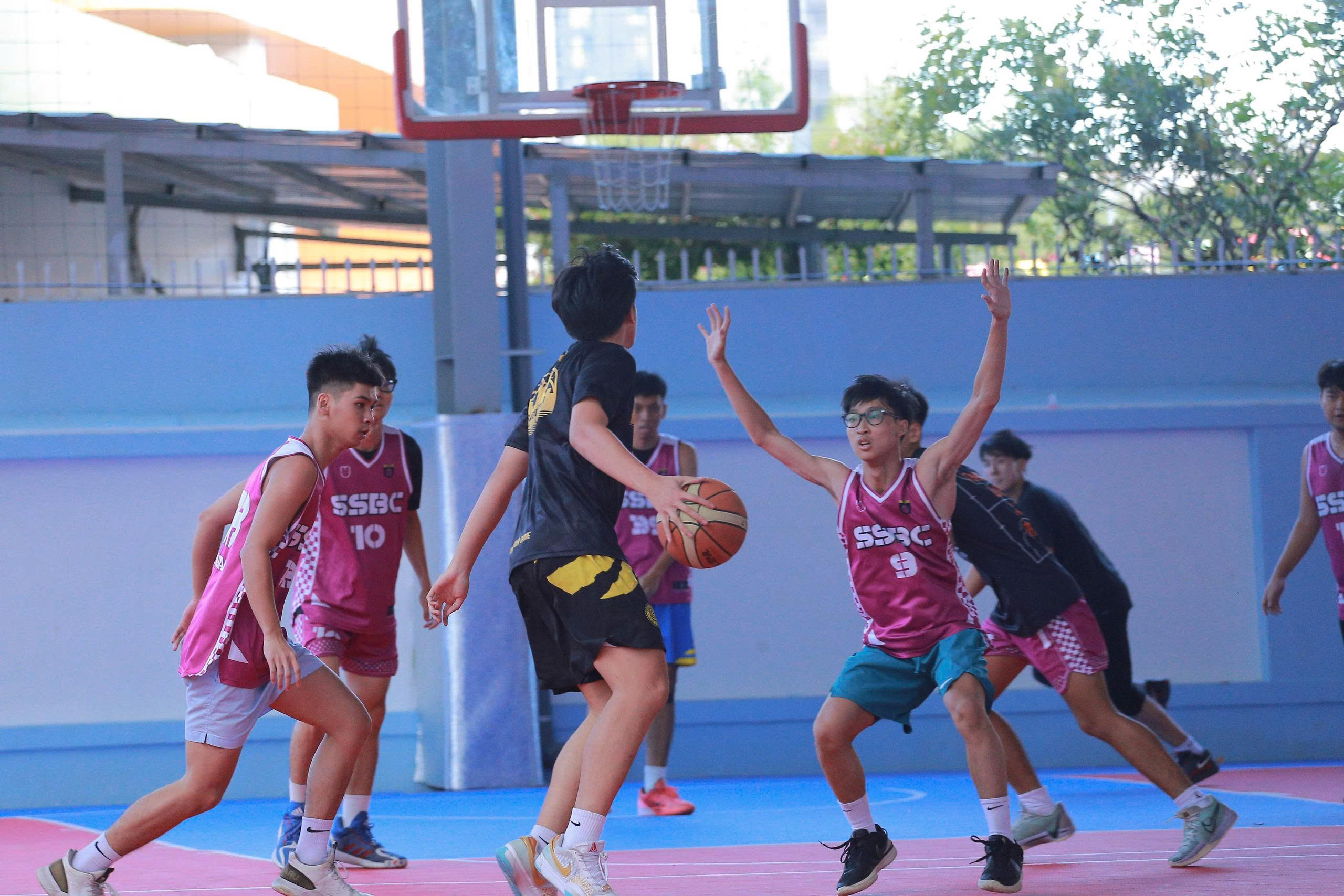 Sportfestivaler för att förbättra moral och talanger hos studenter i Ho Chi Minh-staden - Foto 9. Những ngày hội thể thao rèn đức luyện tài của học sinh TP.HCM- Ảnh 9.