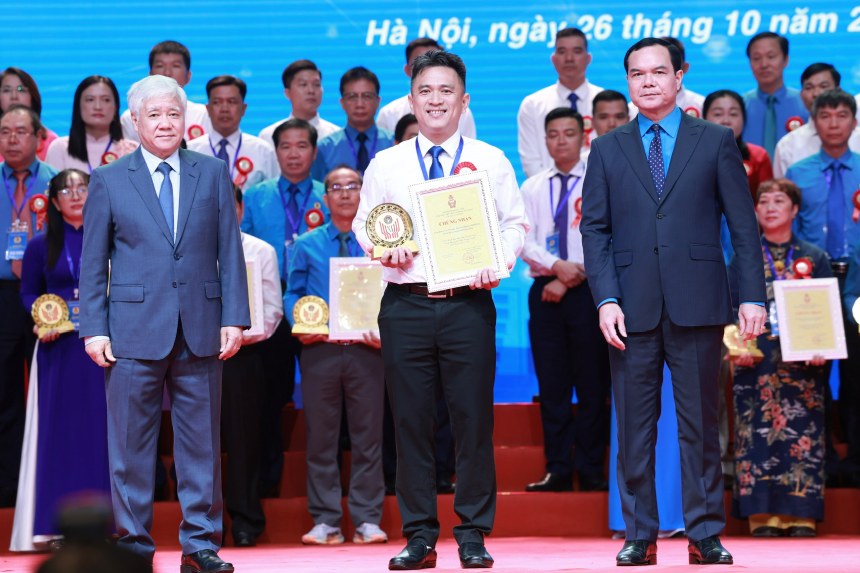 Việc làm bền vững là mục tiêu của các phong trào thi đua yêu nước trong người lao động- Ảnh 2. Việc làm bền vững là mục tiêu của các phong trào thi đua yêu nước trong người lao động- Ảnh 2.