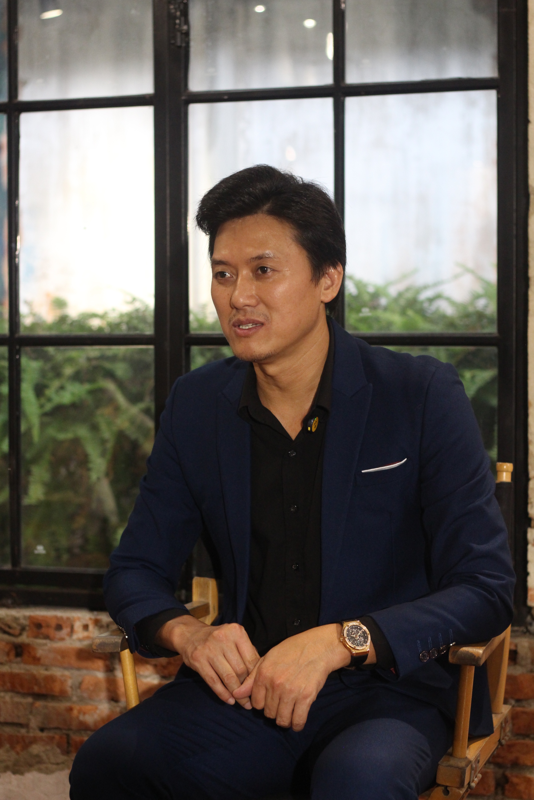 Quách Ngọc Tuyên nói về hôn nhân với vợ kém 16 tuổi - Ảnh 2.