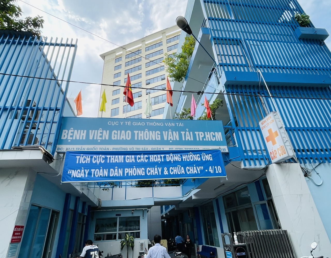 Bàn giao Bệnh viện Giao thông vận tải TP.HCM về TP.HCM - Ảnh 2.