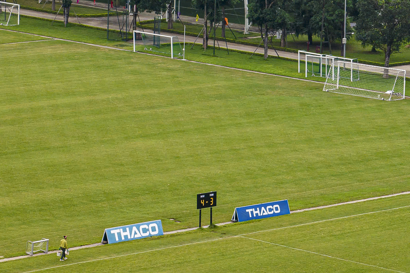 Gambar tempat di mana stadion terbesar di Vietnam akan dibangun: Fasilitas olahraga kelas dunia - Foto 6. Hình ảnh nơi sắp xây sân vận động lớn nhất Việt Nam: Công trình thể thao tầm cỡ thế giới- Ảnh 6.