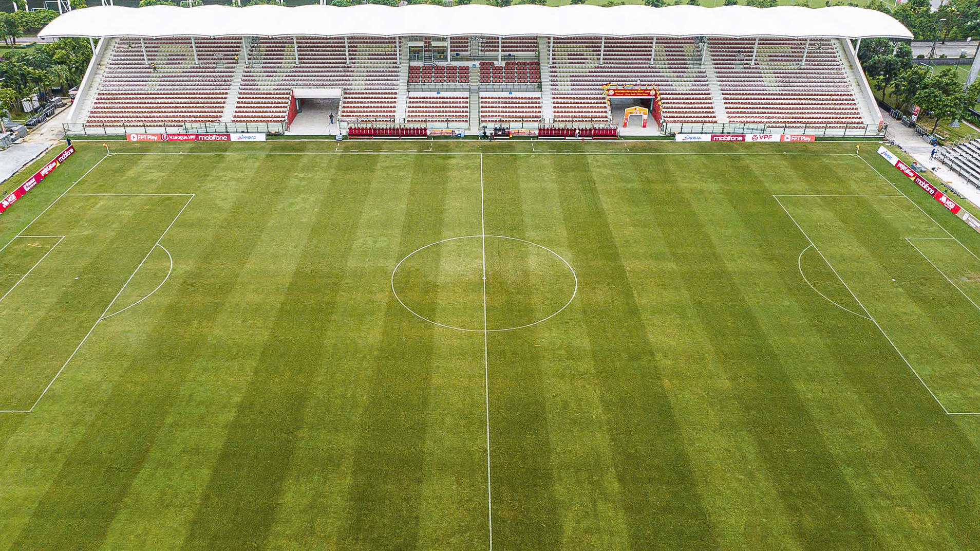 Gambar tempat di mana stadion terbesar di Vietnam akan dibangun: Fasilitas olahraga kelas dunia - Foto 3. Hình ảnh nơi sắp xây sân vận động lớn nhất Việt Nam: Công trình thể thao tầm cỡ thế giới- Ảnh 3.