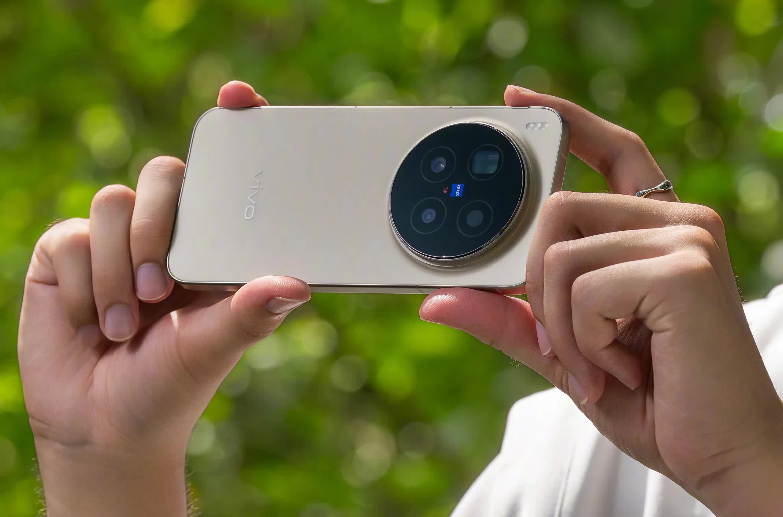 Tại sao các điện thoại lại lấy iPhone làm hình mẫu chung? - Ảnh 1.