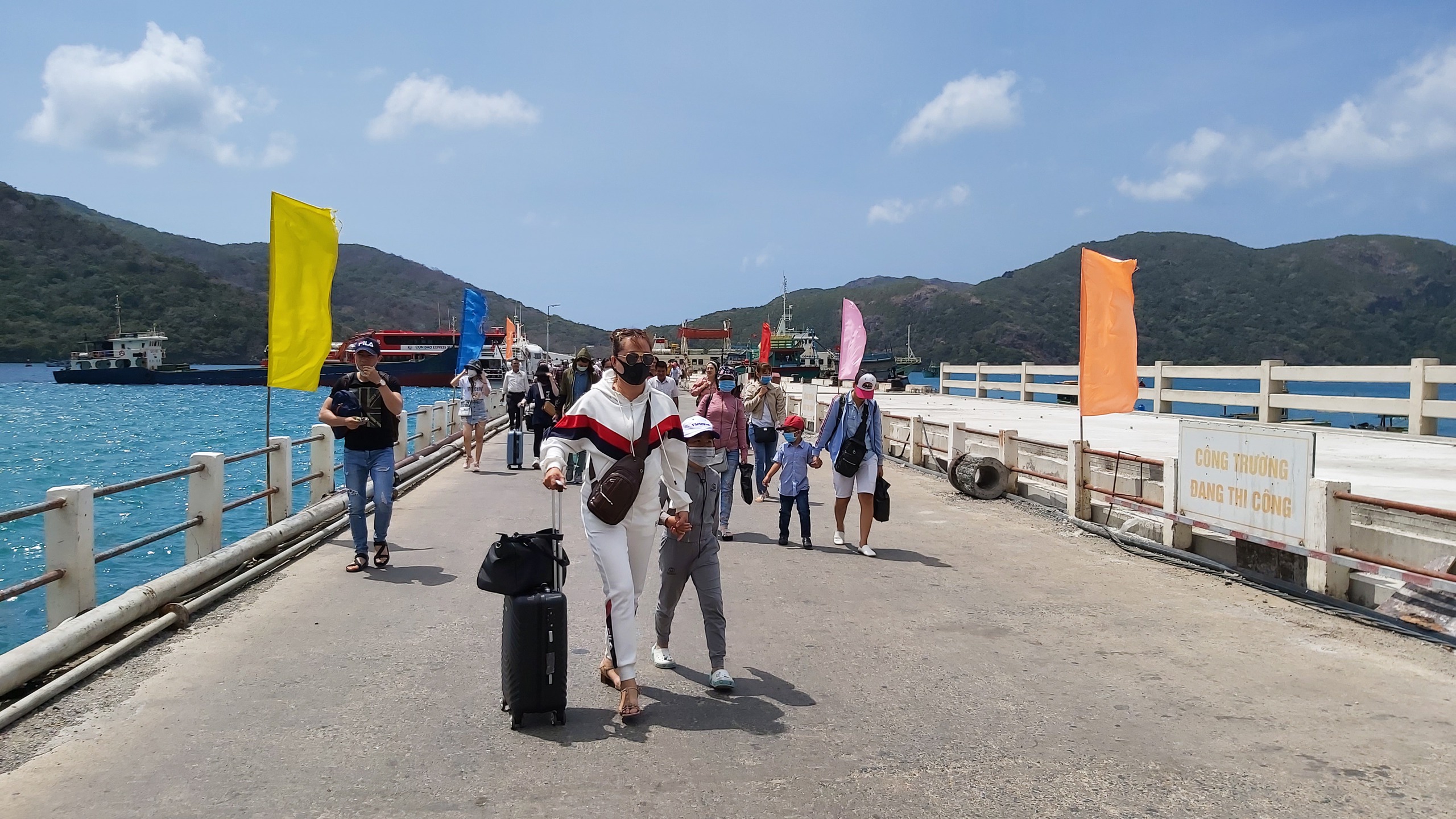 TP.HCM bố trí 21.600 tỉ đồng cho 76 dự án Côn Đảo phát triển kinh tế xã hội - Ảnh 1.