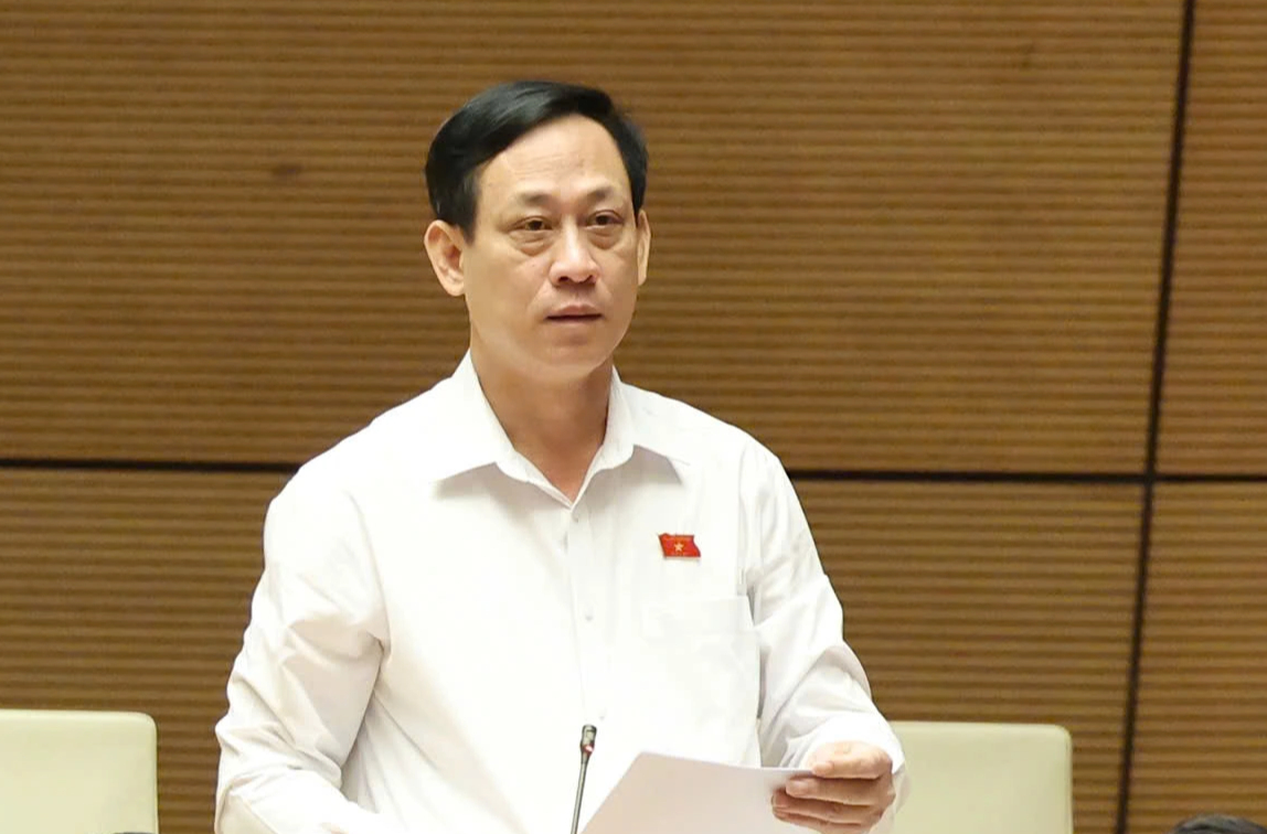 Đại biểu đề nghị tăng lương từ đầu năm 2026 để cán bộ yên tâm cống hiến- Ảnh 2. Đại biểu đề nghị tăng lương từ đầu năm 2026 để cán bộ yên tâm cống hiến- Ảnh 2.