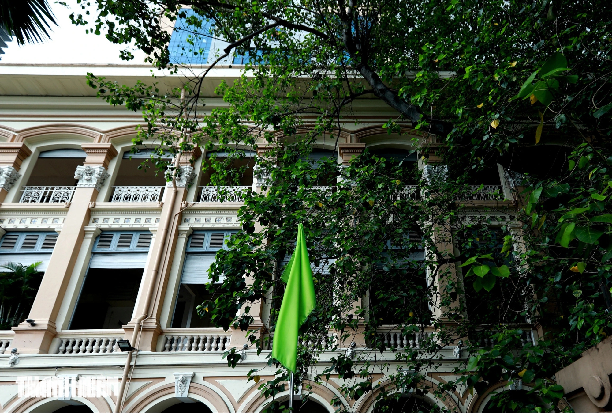 T&ograve;a nh&agrave; hơn 100 năm ở TP.HCM mang dấu ấn kiến tr&uacute;c Ph&aacute;p Độc đ&aacute;o - Ảnh 10.