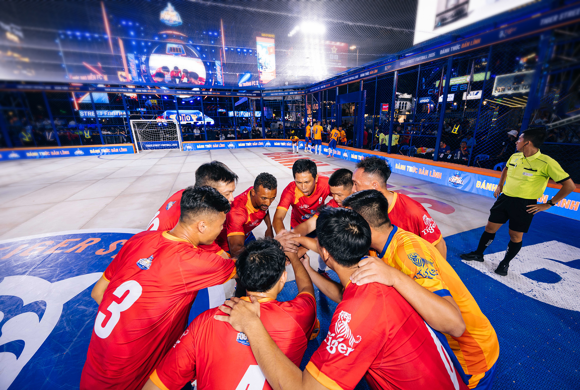 Hành trình rực lửa cùng huyền thoại Manchester United tại Tiger Street Football 2025 - Ảnh 6.