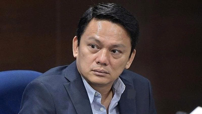 Tổng thư ký AFF cùng lãnh đạo FAT đã đến trụ sở VFF, cùng giải quyết sự cố sai Quốc kỳ- Ảnh 2. Tổng thư ký AFF cùng lãnh đạo FAT đã đến trụ sở VFF, cùng giải quyết sự cố sai Quốc kỳ- Ảnh 2.