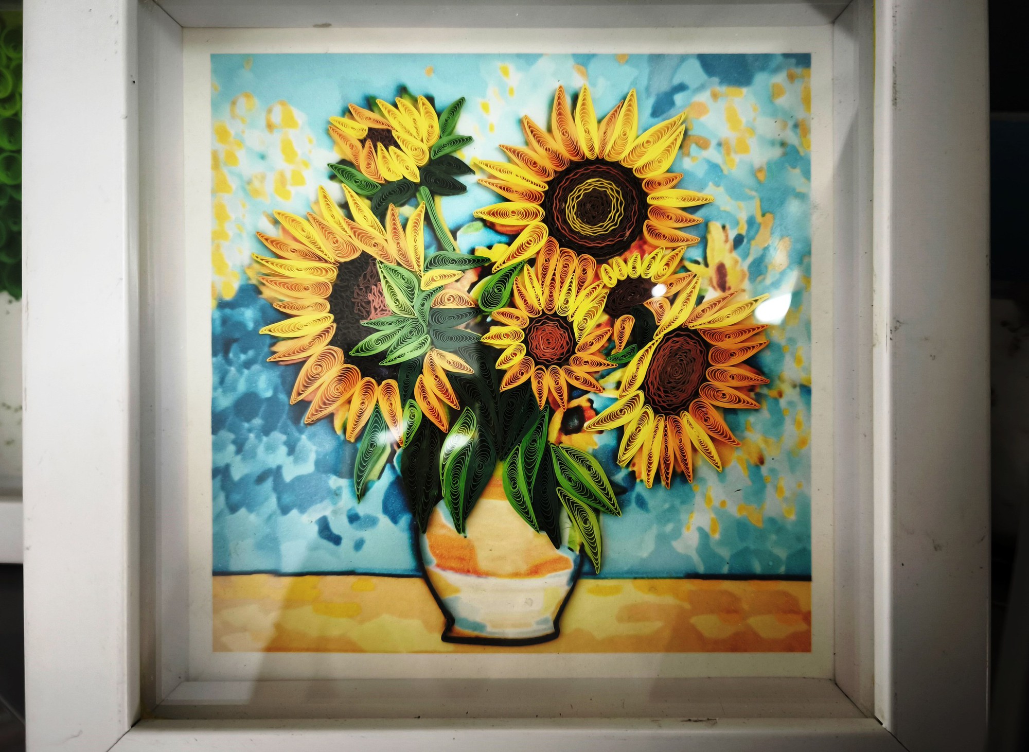 Tranh giấy xoắn của 'cô gái tí hon'- Ảnh 5. Tranh giấy xoắn của 'cô gái tí hon'- Ảnh 5.