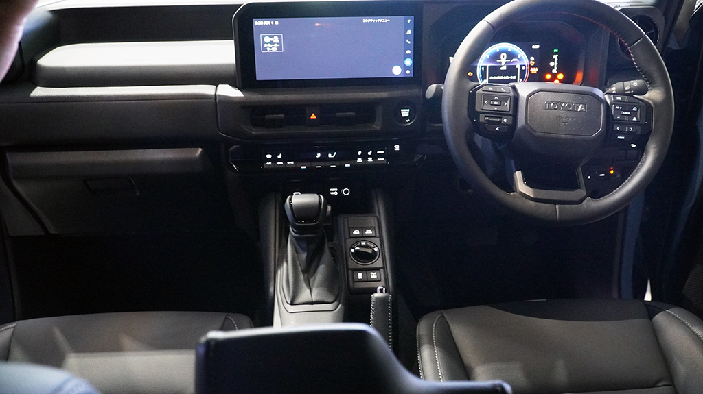 Toyota Land Cruiser FJ xuất hiện tại Japan Mobility Show 2025, chốt ng&agrave;y về Việt Nam - Ảnh 8.