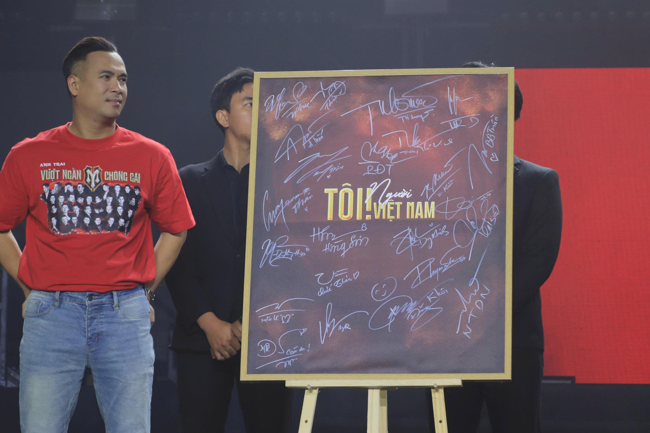 Dàn 'anh tài' tổ chức đêm nhạc, góp gần 1 tỉ đồng khắc phục bão lũ- Ảnh 2.