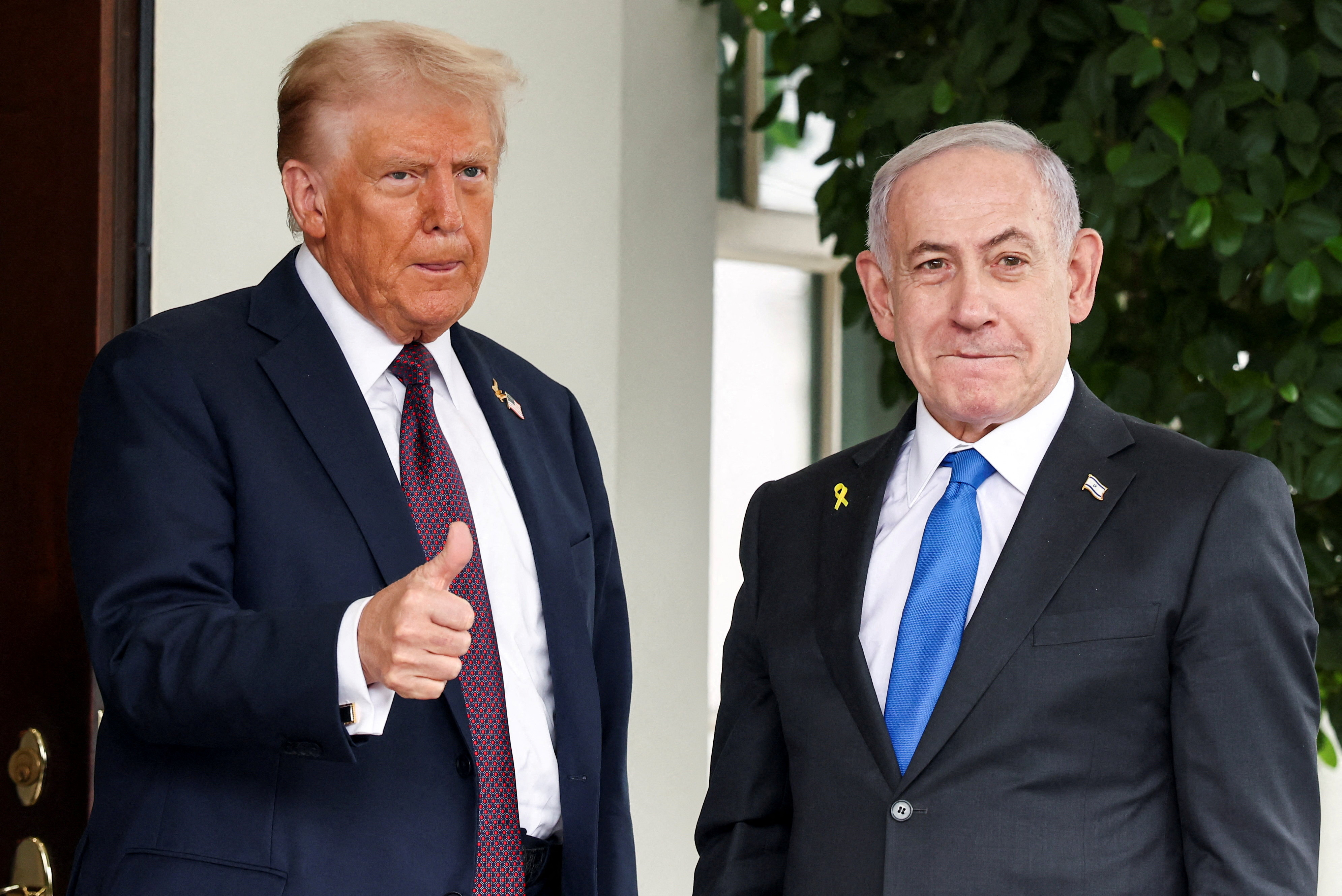 Ông Trump yêu cầu Israel ngừng bắn sau khi Hamas đồng ý thả con tin- Ảnh 1.