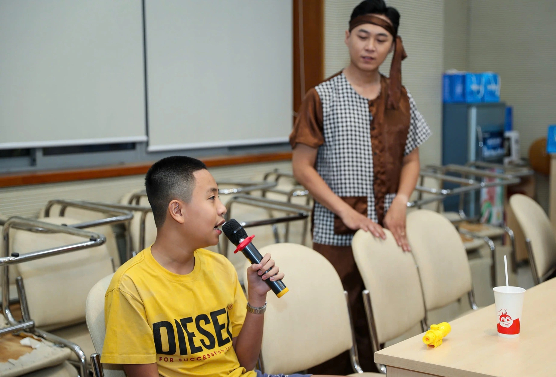 'Trung thu vui nhất m&agrave; em từng biết'- Ảnh 9.