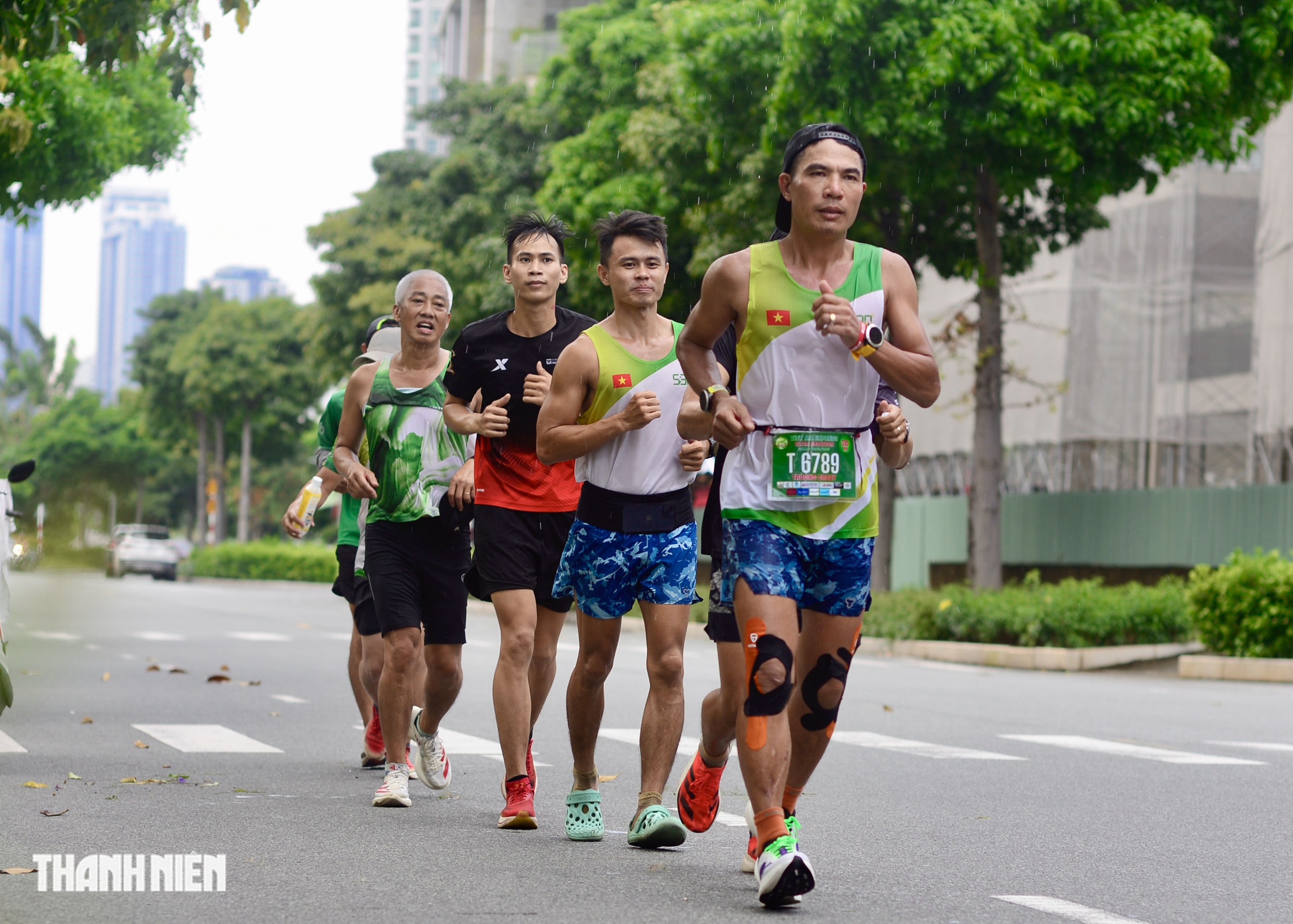Doanh nhân mừng sinh nhật ngày 3.10 bằng cách chạy bộ 310 km - Ảnh 4.