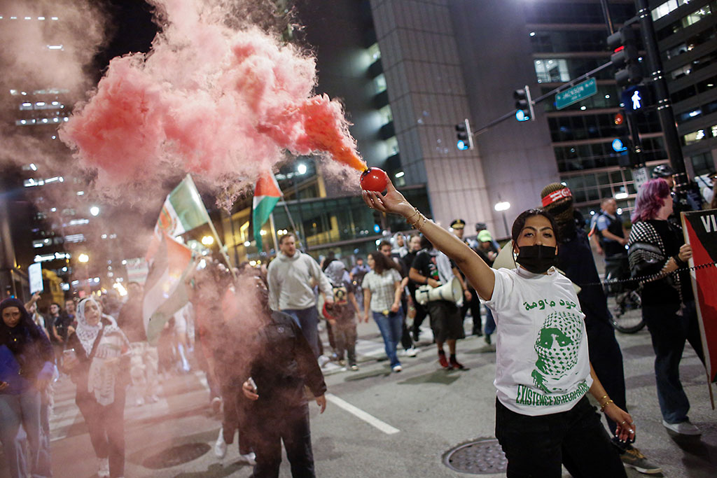 Biểu tình phản đối Israel chặn tàu viện trợ Gaza - Ảnh 1.