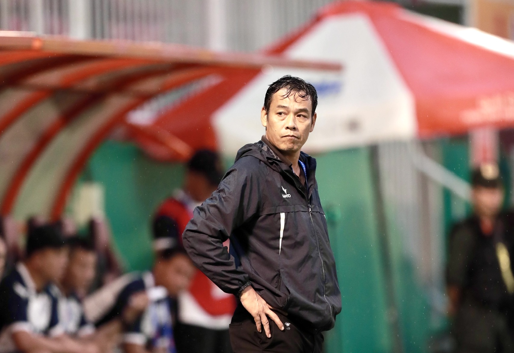 Bảng xếp hạng V-League mới nhất: Bắt đầu tách tốp, HAGL lại đẩy Thanh Hóa xuống dưới đáy- Ảnh 2. Bảng xếp hạng V-League mới nhất: Bắt đầu tách tốp, HAGL lại đẩy Thanh Hóa xuống dưới đáy- Ảnh 2.