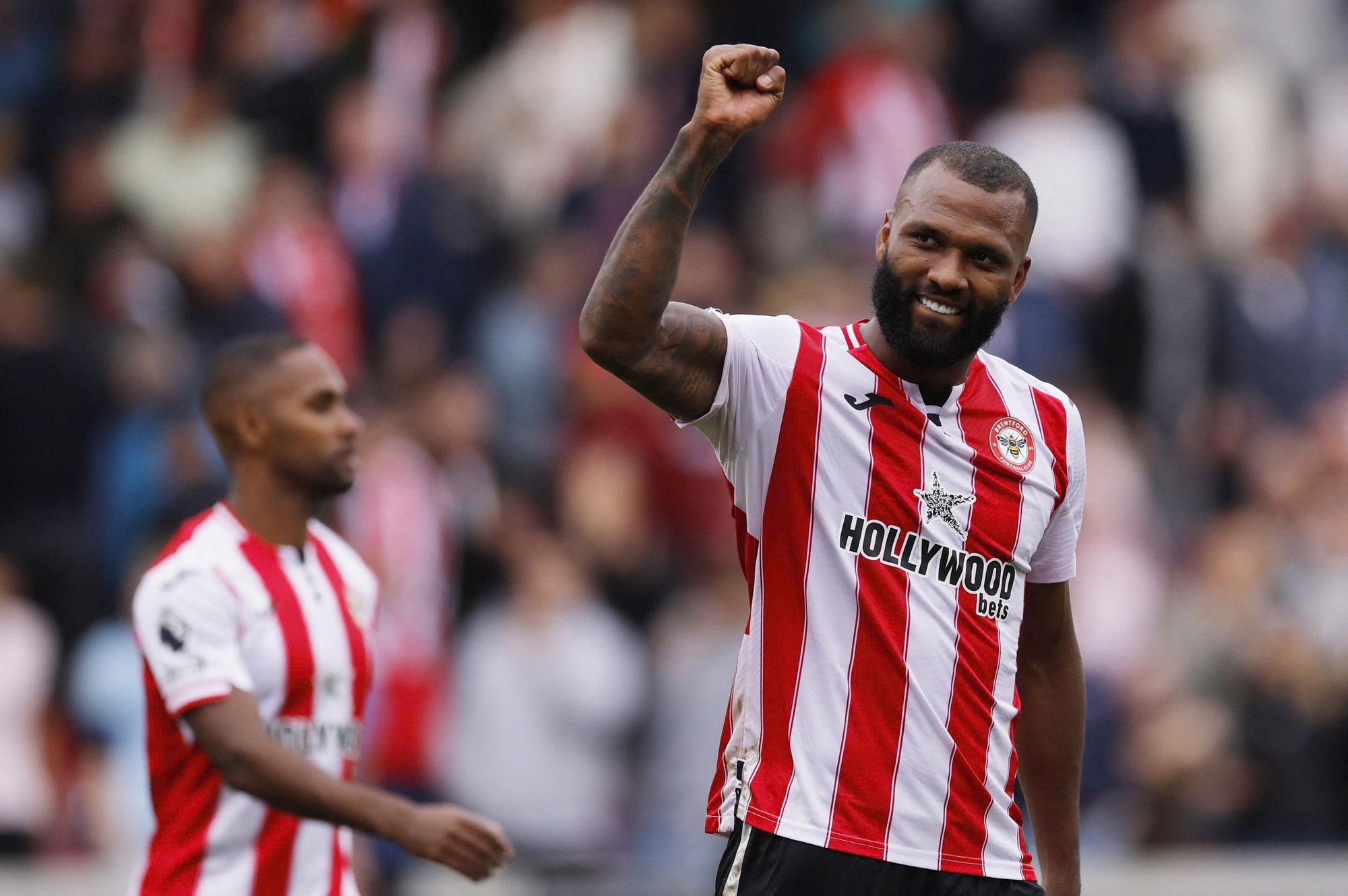 ការទស្សន៍ទាយ Brentford ទល់នឹង Man City៖ នៅពេលដែល 'ឃ្មុំកម្មករ' ប្រជែងជាមួយយក្ស - រូបថត ១. Nhận định Brentford vs Man City: Khi ‘ong thợ’ thách thức gã khổng lồ- Ảnh 1.