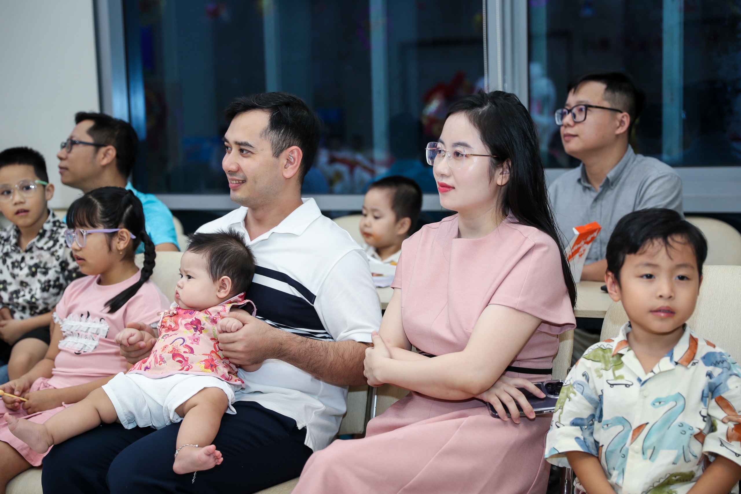 'Trung thu vui nhất m&agrave; em từng biết'- Ảnh 13.