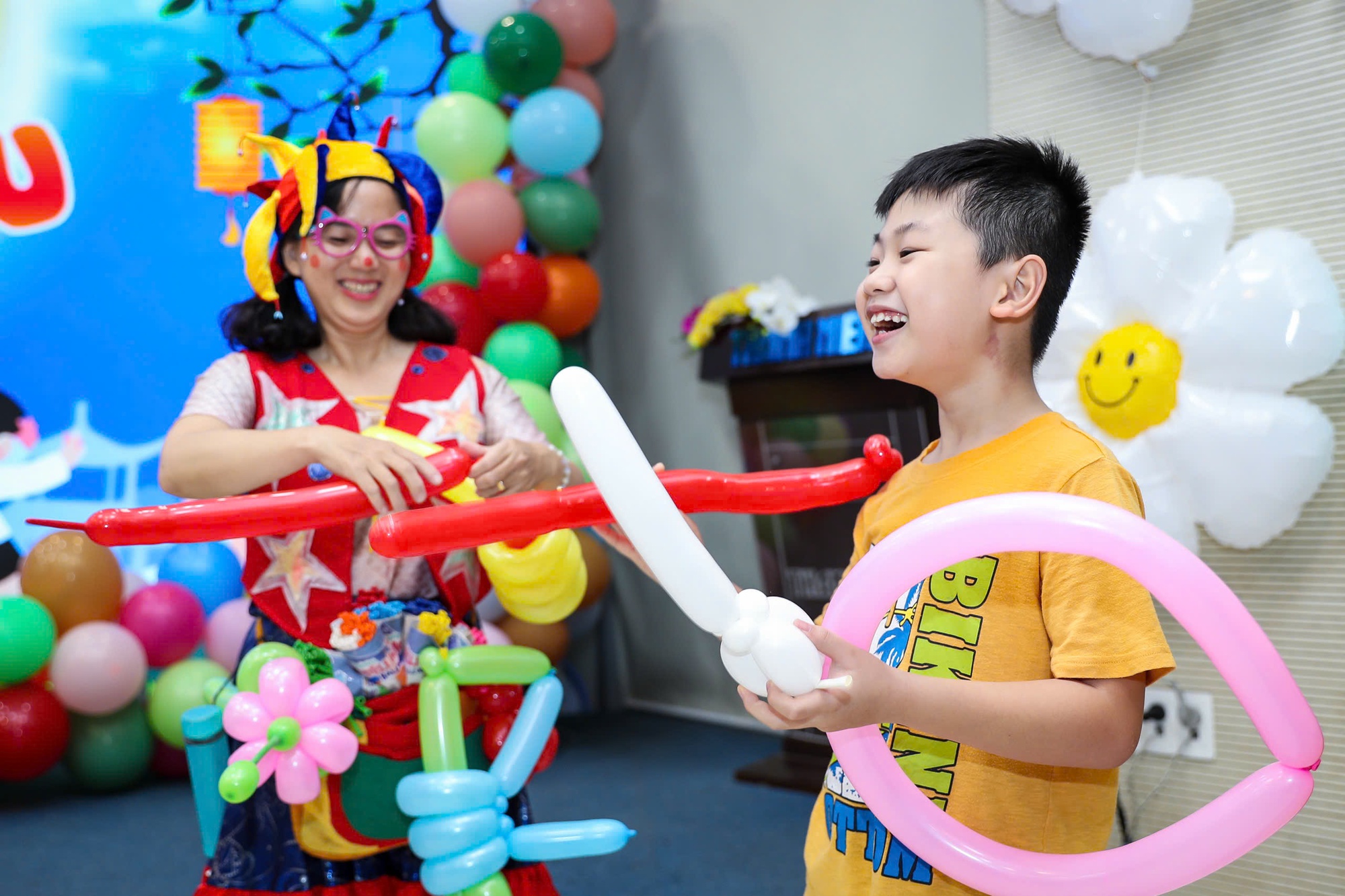 'Trung thu vui nhất m&agrave; em từng biết'- Ảnh 2.