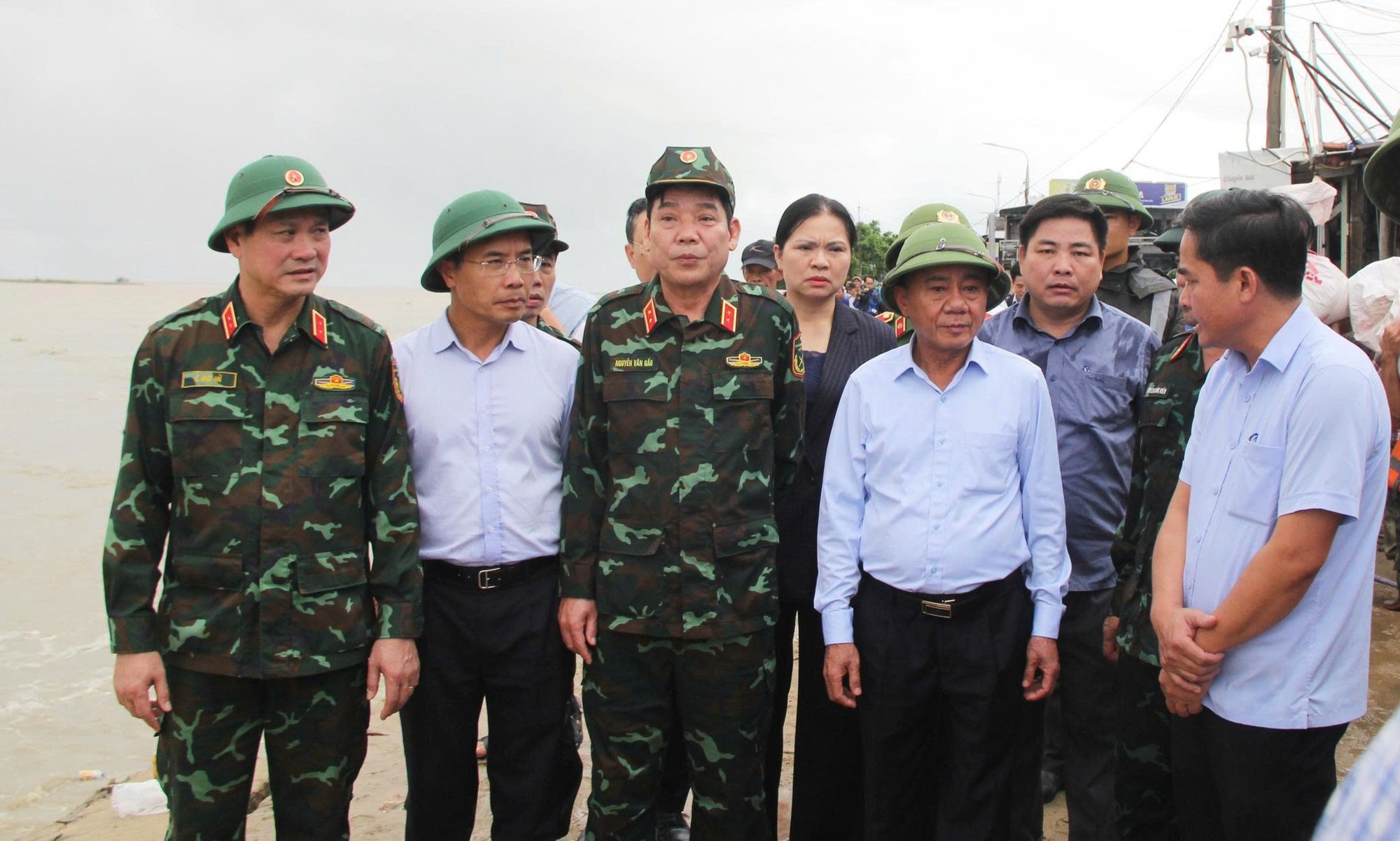 - Ảnh 6.  - Ảnh 6.