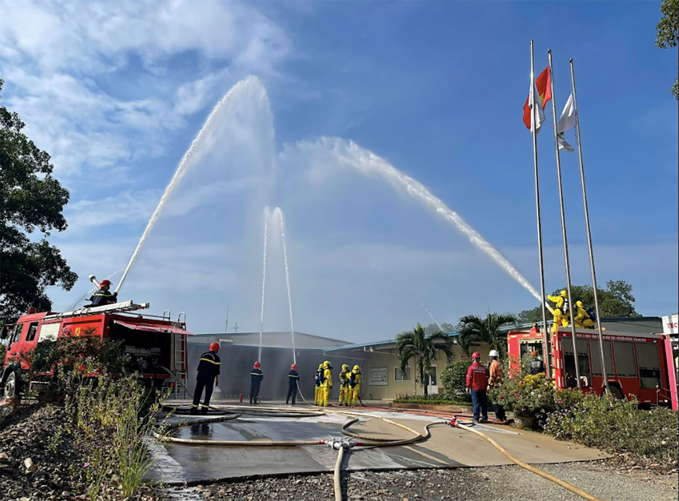 - Ảnh 2.  - Ảnh 2.