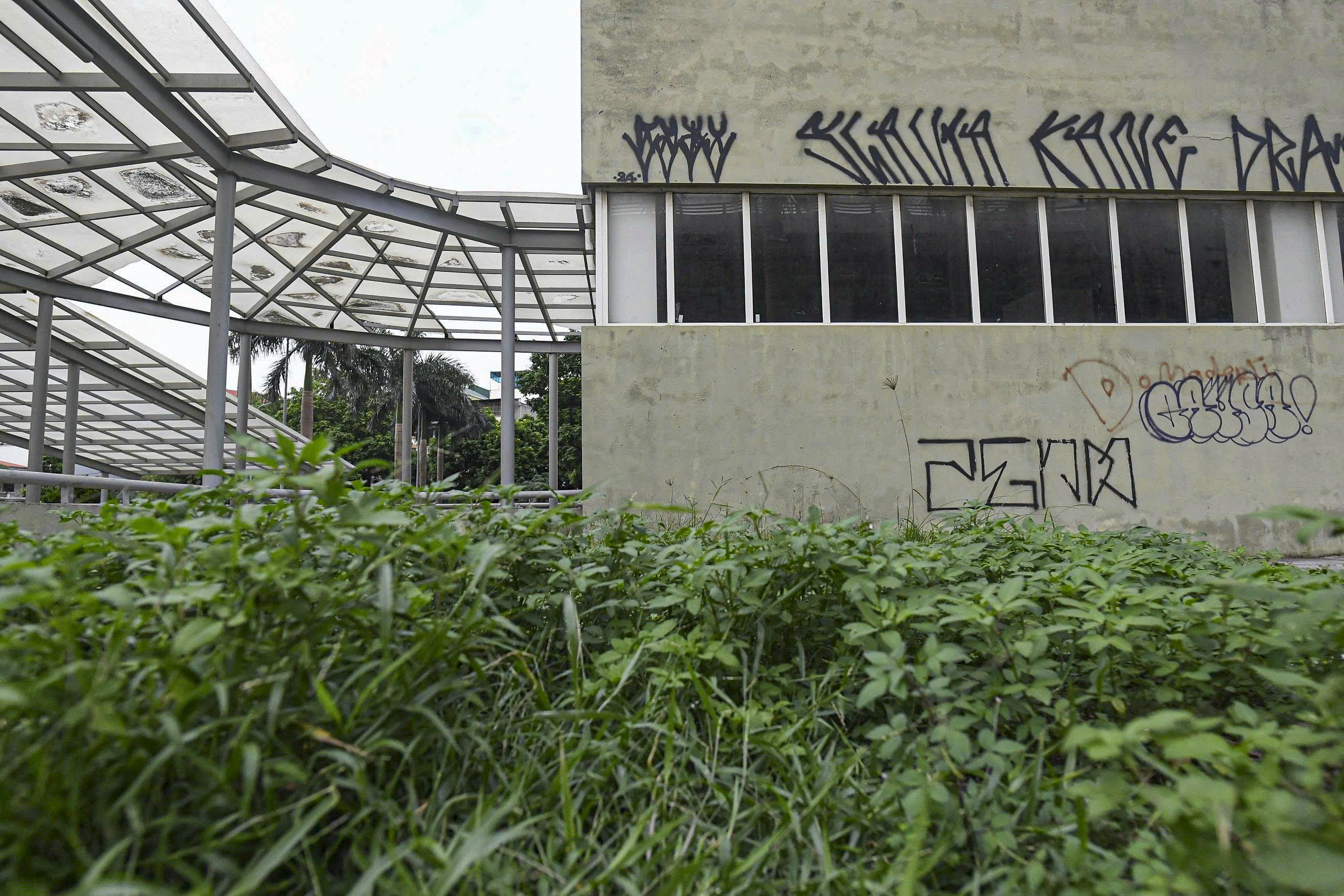 Hiện trạng khu đất tái định cư cho người dân ven hồ Hoàn Kiếm sau khi di dời- Ảnh 5. Hiện trạng khu đất tái định cư cho người dân ven hồ Hoàn Kiếm sau khi di dời- Ảnh 5.