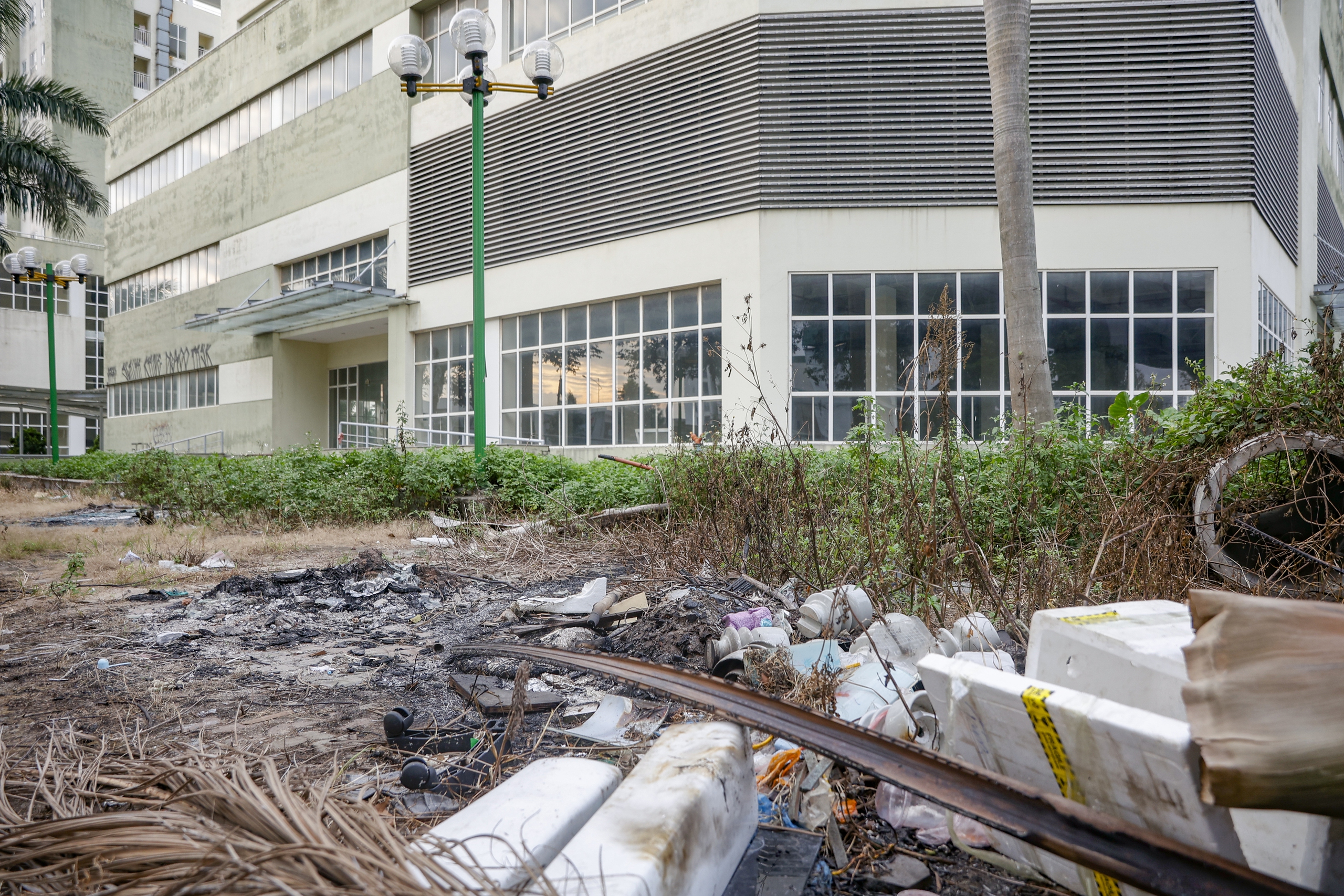 Hiện trạng khu đất tái định cư cho người dân ven hồ Hoàn Kiếm sau khi di dời- Ảnh 4. Hiện trạng khu đất tái định cư cho người dân ven hồ Hoàn Kiếm sau khi di dời- Ảnh 4.