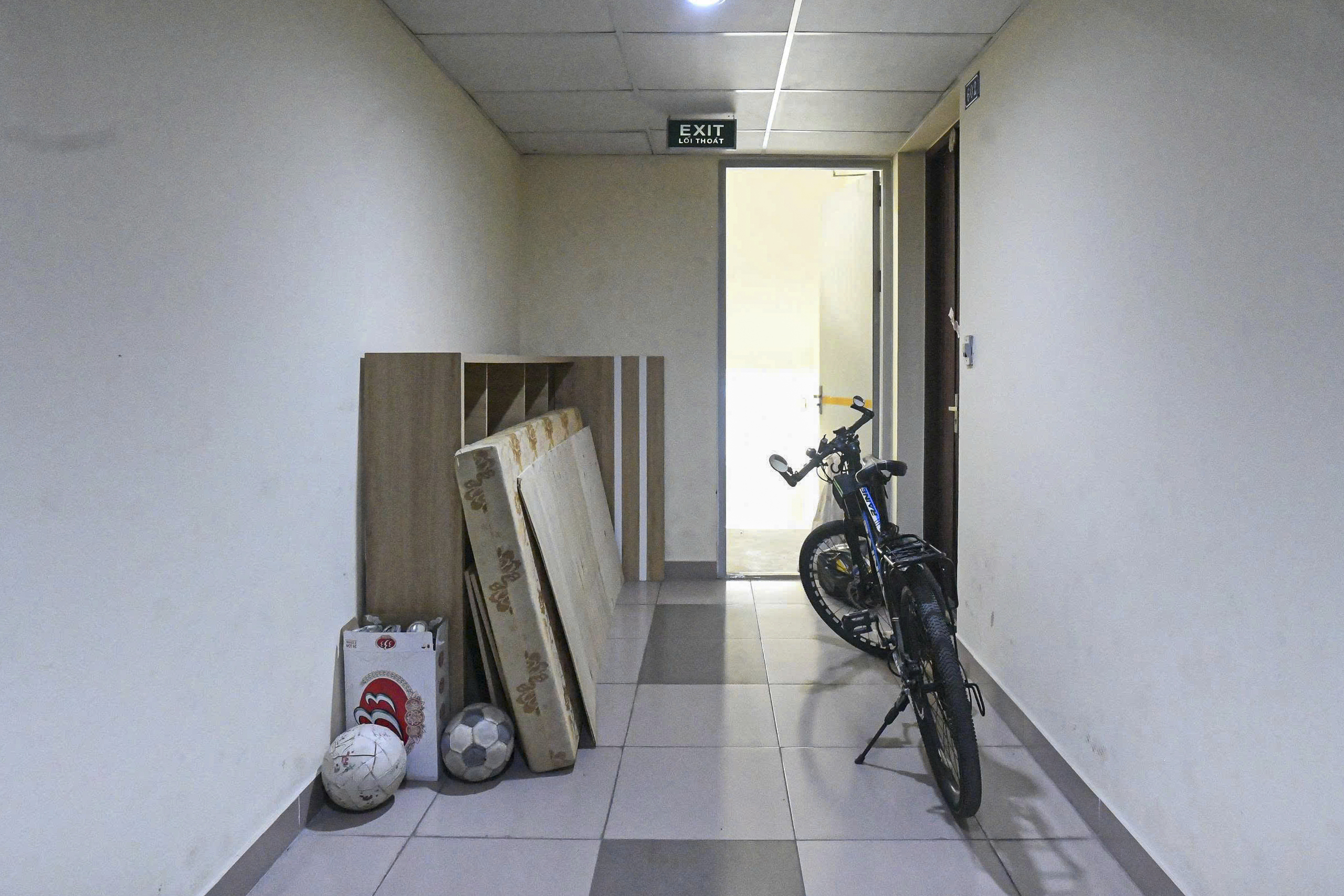 Hiện trạng khu đất tái định cư cho người dân ven hồ Hoàn Kiếm sau khi di dời- Ảnh 9. Hiện trạng khu đất tái định cư cho người dân ven hồ Hoàn Kiếm sau khi di dời- Ảnh 9.