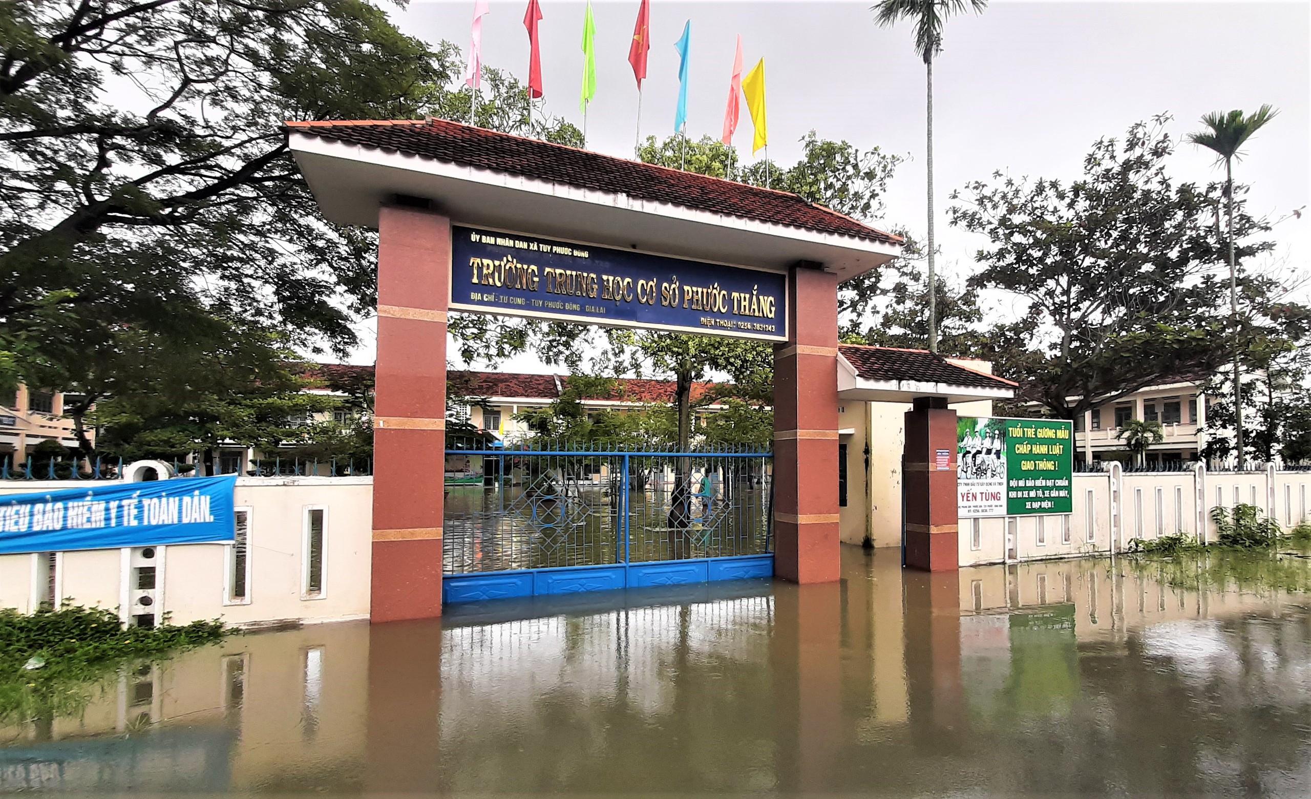 Gia Lai: Ngập lụt phía hạ lưu sông Kôn, nhiều trường học phải đóng cửa - Ảnh 5.