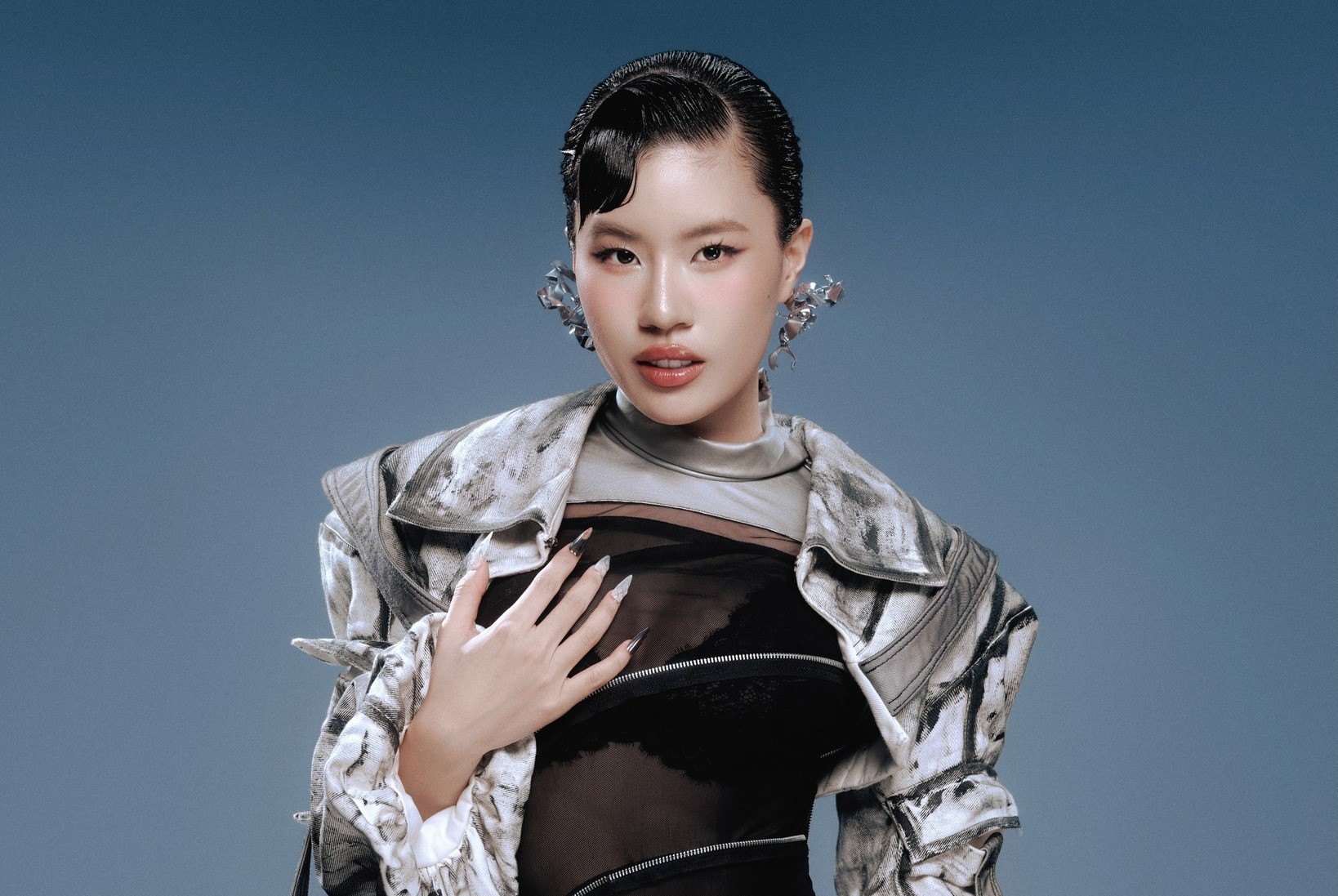 Động thái của Pháo sau vụ 'Sự nghiệp chướng' bị 'điểm tên' - Ảnh 1.