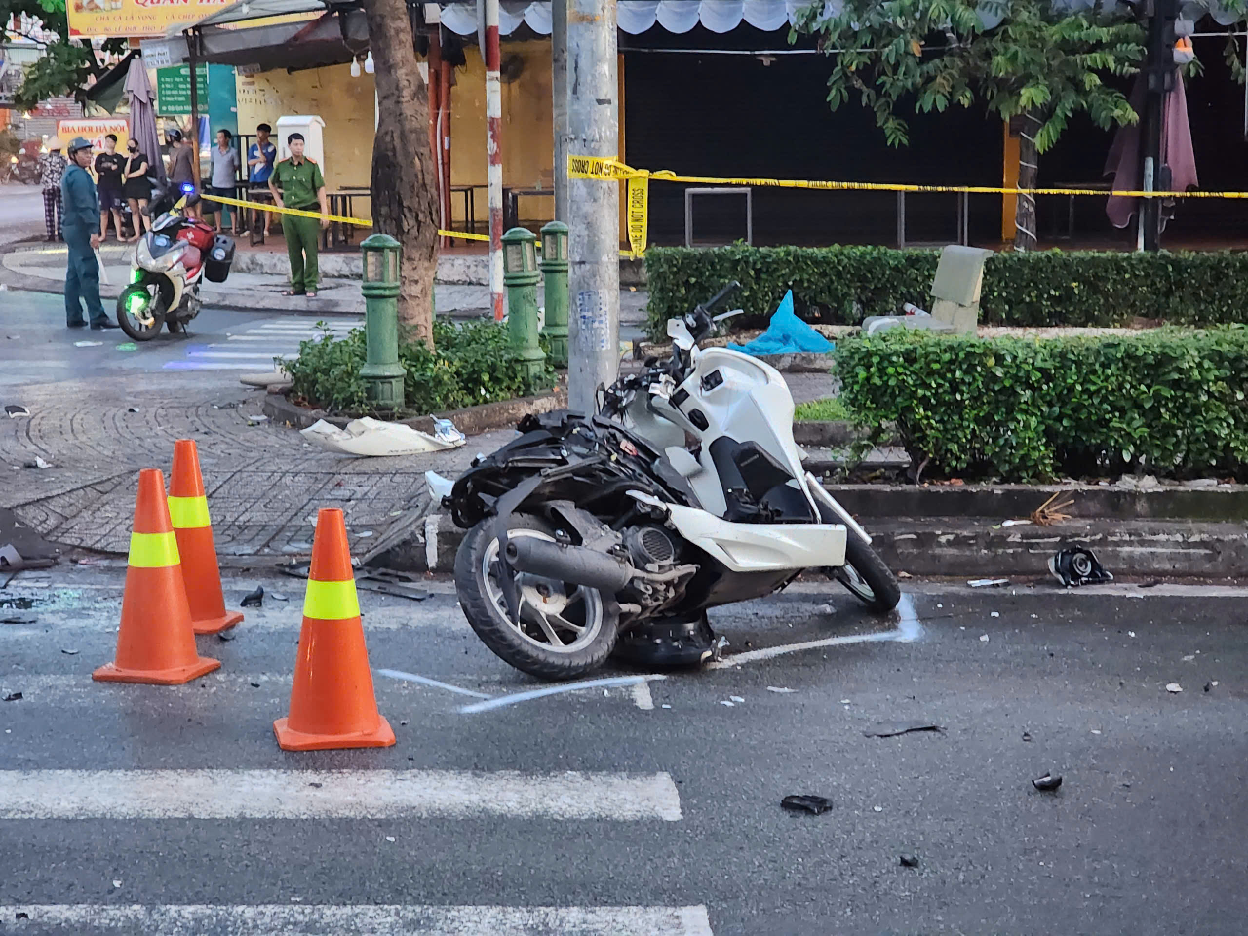 - Ảnh 1.  - Ảnh 1.