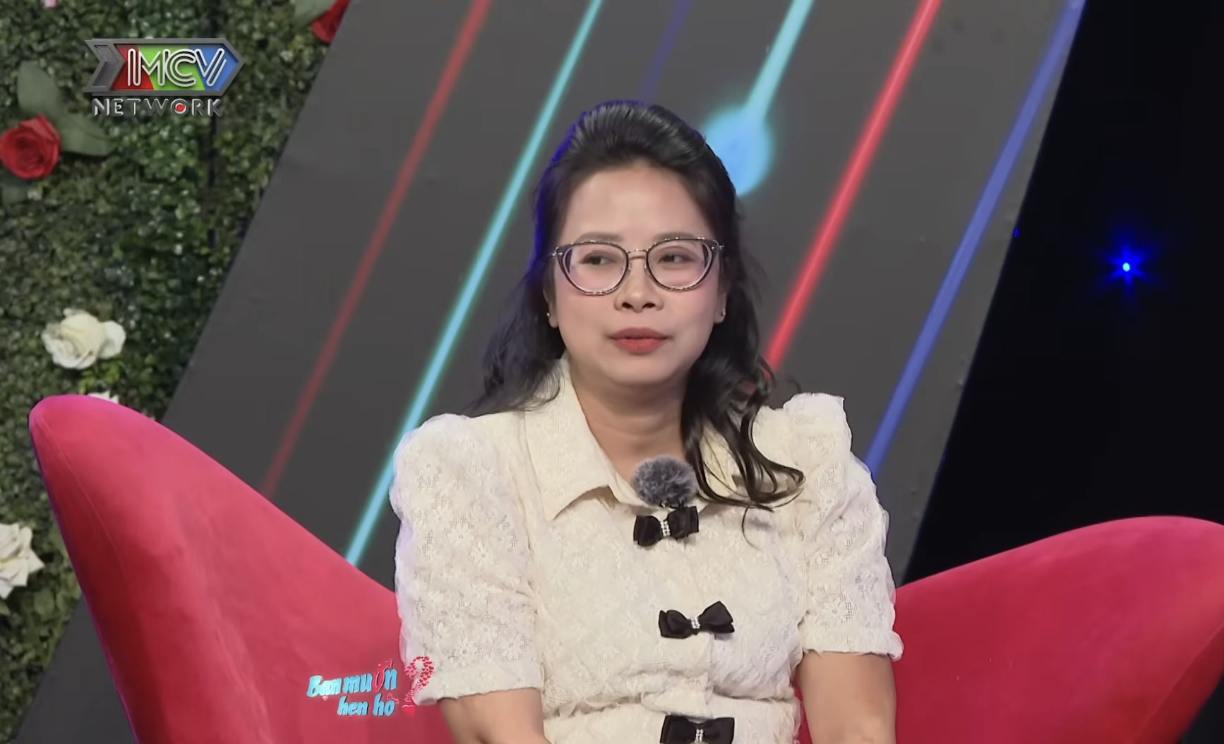 Nữ thu ngân 43 tuổi đi hẹn hò, yêu cầu bạn đời phải 'thương 6 con mèo'  - Ảnh 2.