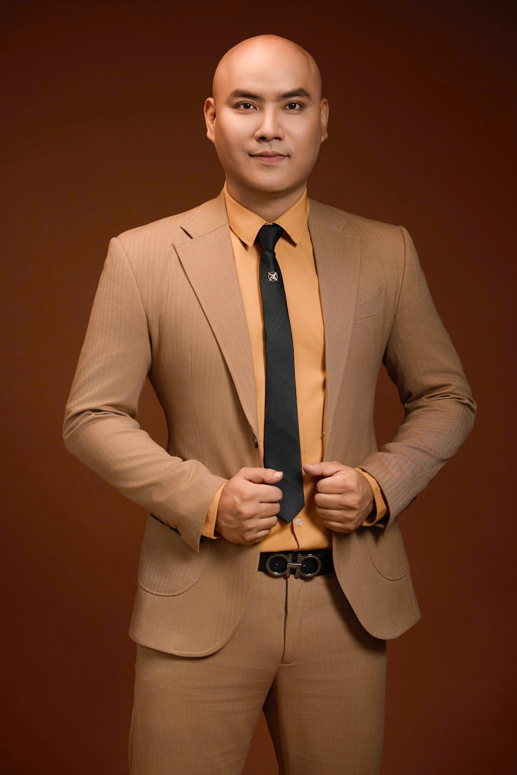 Nam Em bị tác giả 'Lệ ngang trời' tố hát ca khúc chưa xin phép- Ảnh 1.