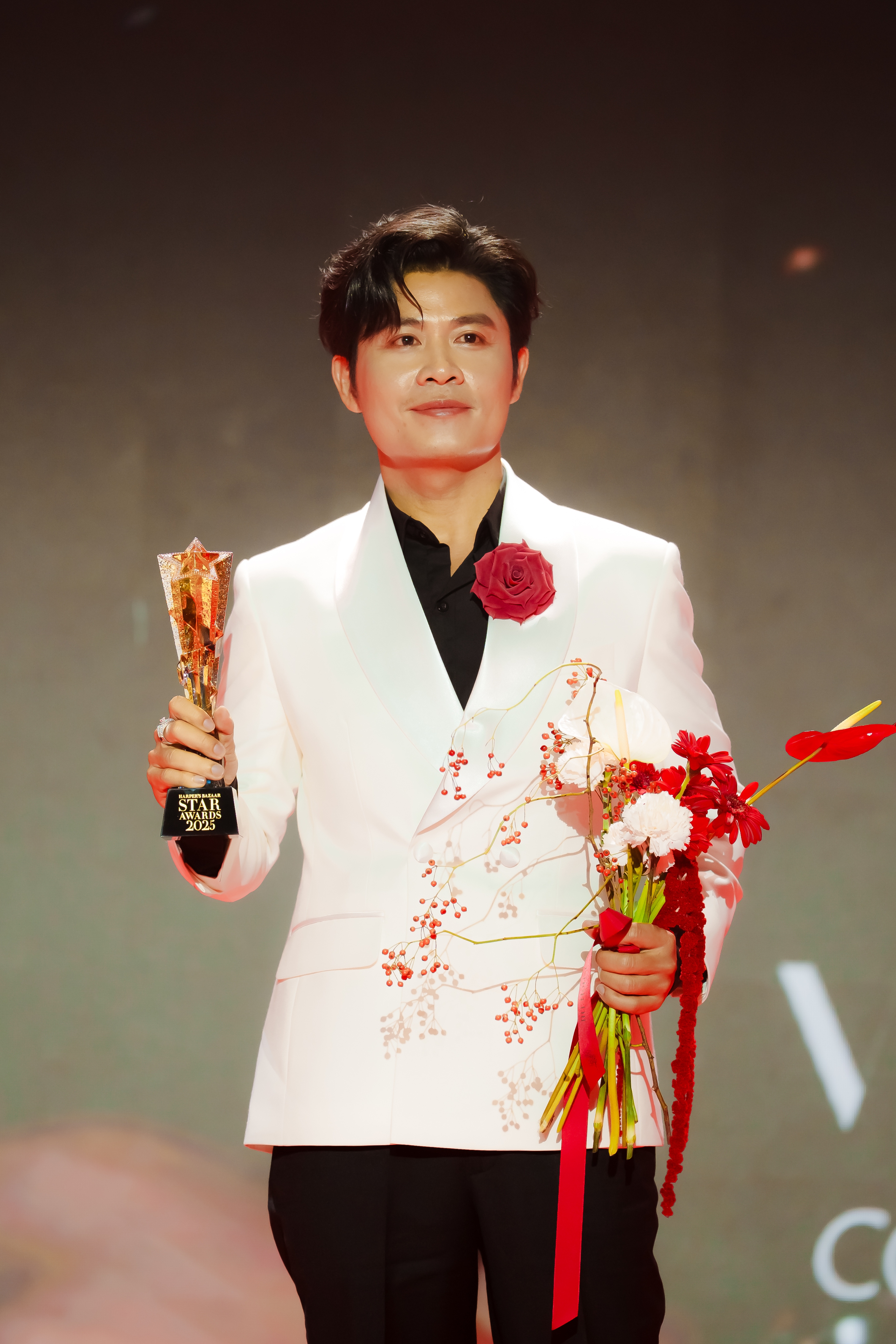 Nhạc sĩ Nguyễn Văn Chung đón tin vui - Ảnh 2.