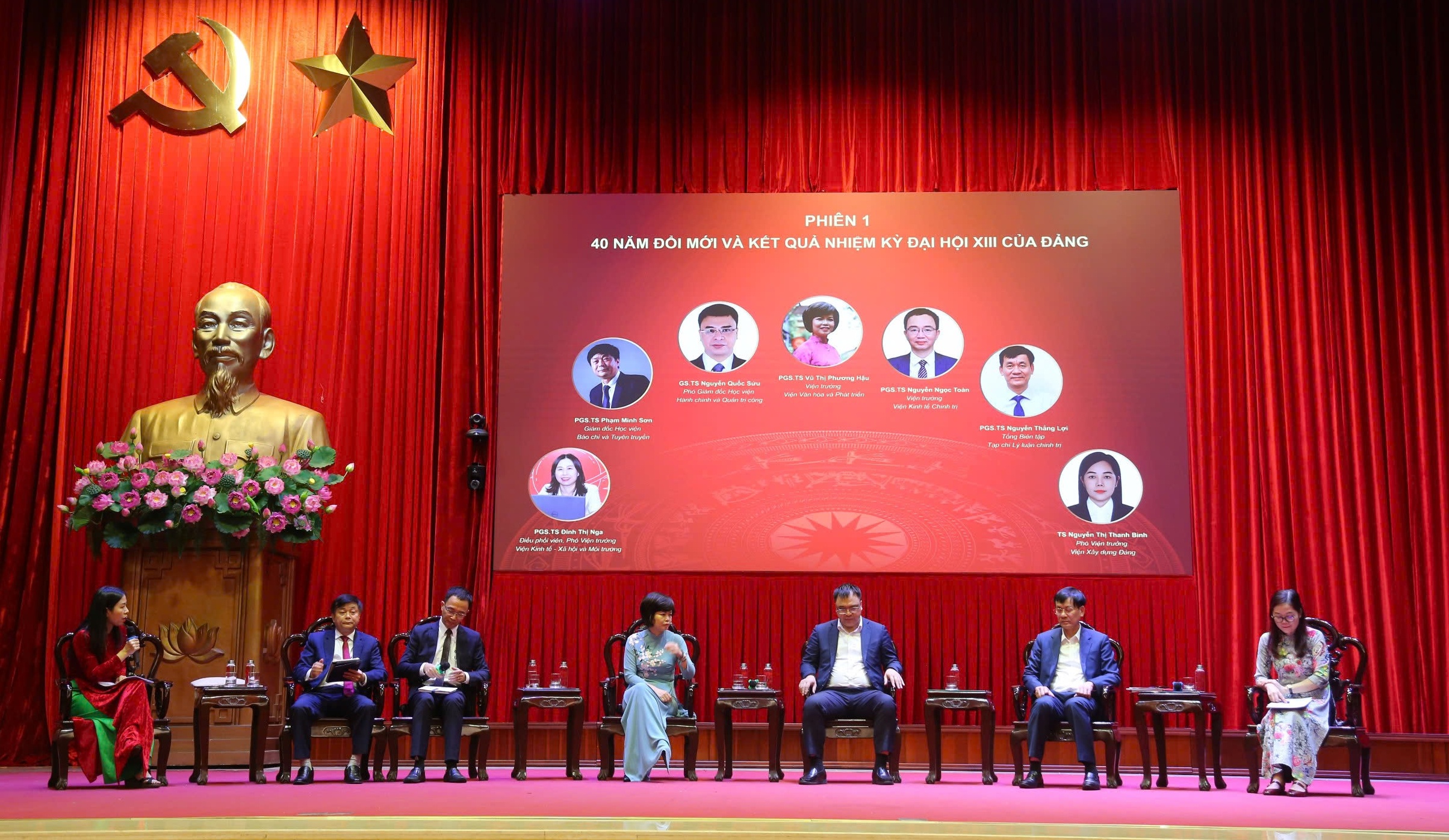 'Cán bộ xã không thiếu, nhưng thiếu người làm đúng việc'- Ảnh 2. 'Cán bộ xã không thiếu, nhưng thiếu người làm đúng việc'- Ảnh 2.