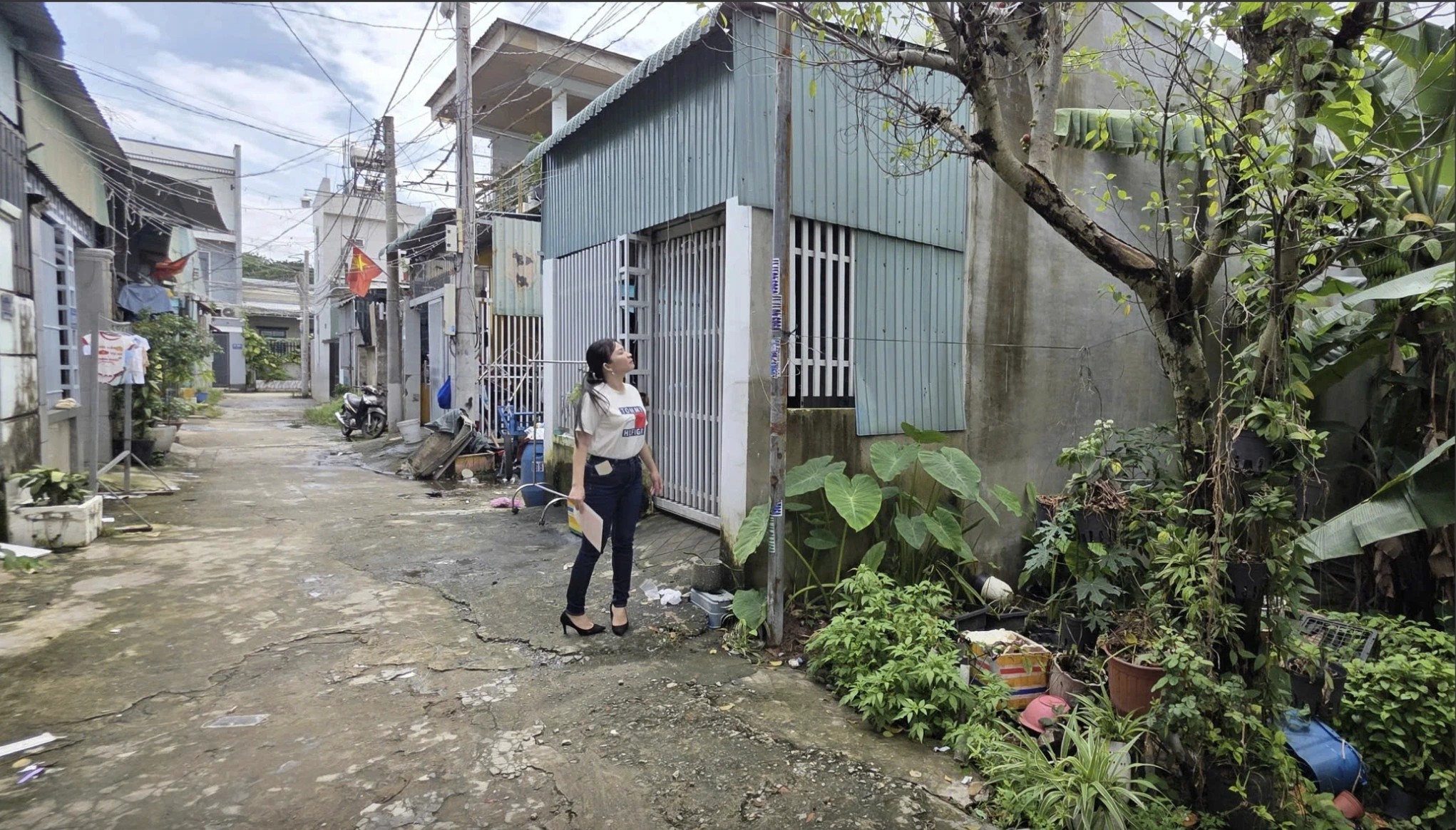 Lăng kính bạn đọc: Trách nhiệm chính quyền với nhà xây nhầm trên đất người khác - Ảnh 1.