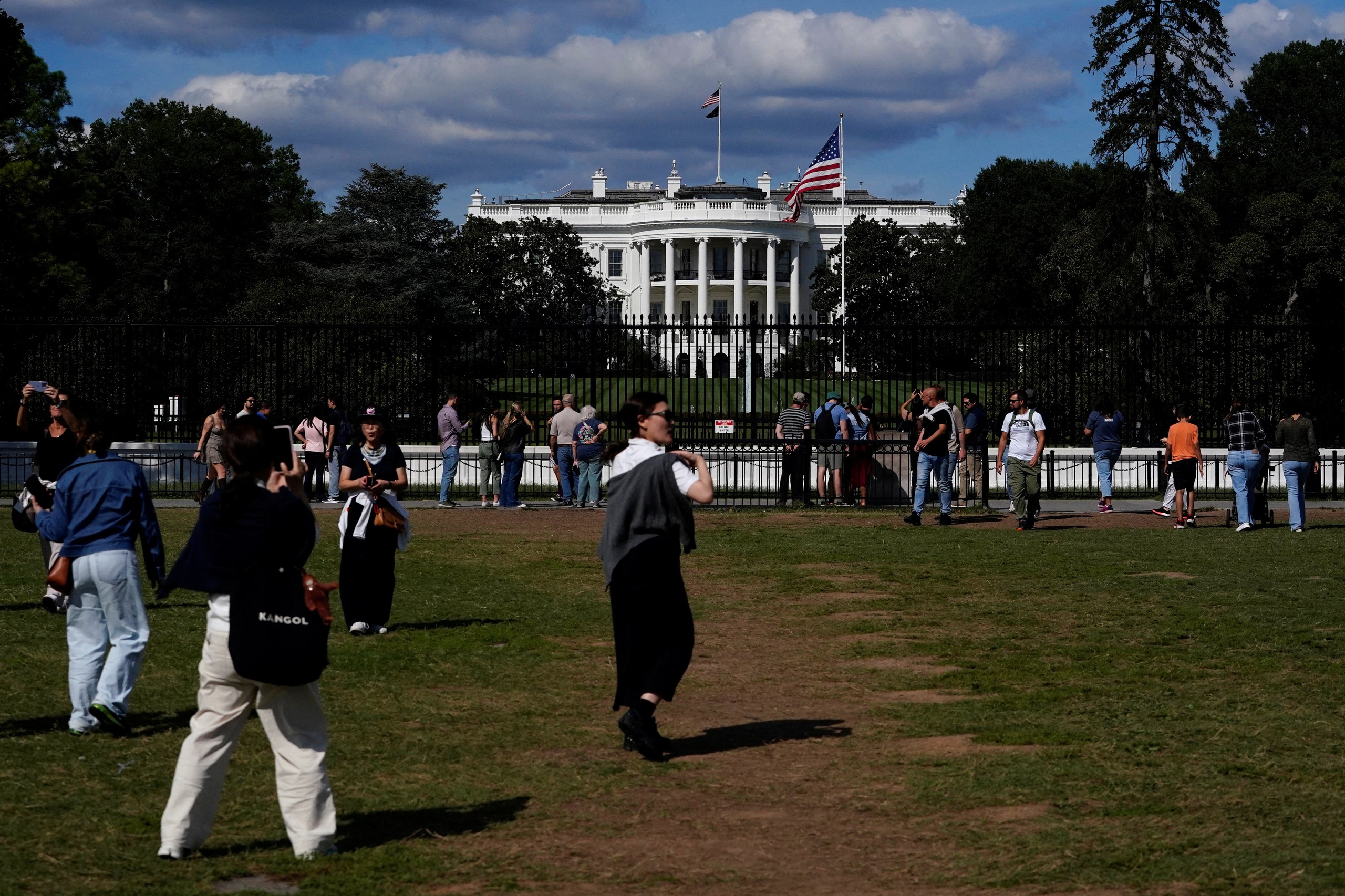 Dự luật ngân sách bị bác lần 4, chính phủ Mỹ đóng cửa đến tuần sau- Ảnh 1. Dự luật ngân sách bị bác lần 4, chính phủ Mỹ đóng cửa đến tuần sau- Ảnh 1.