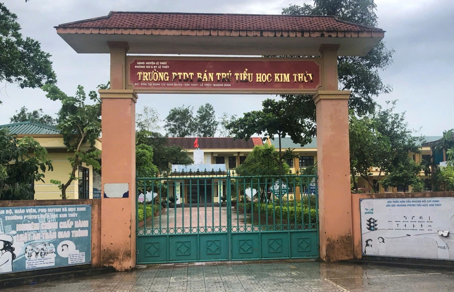 - រូបថត ៣. - Ảnh 3.