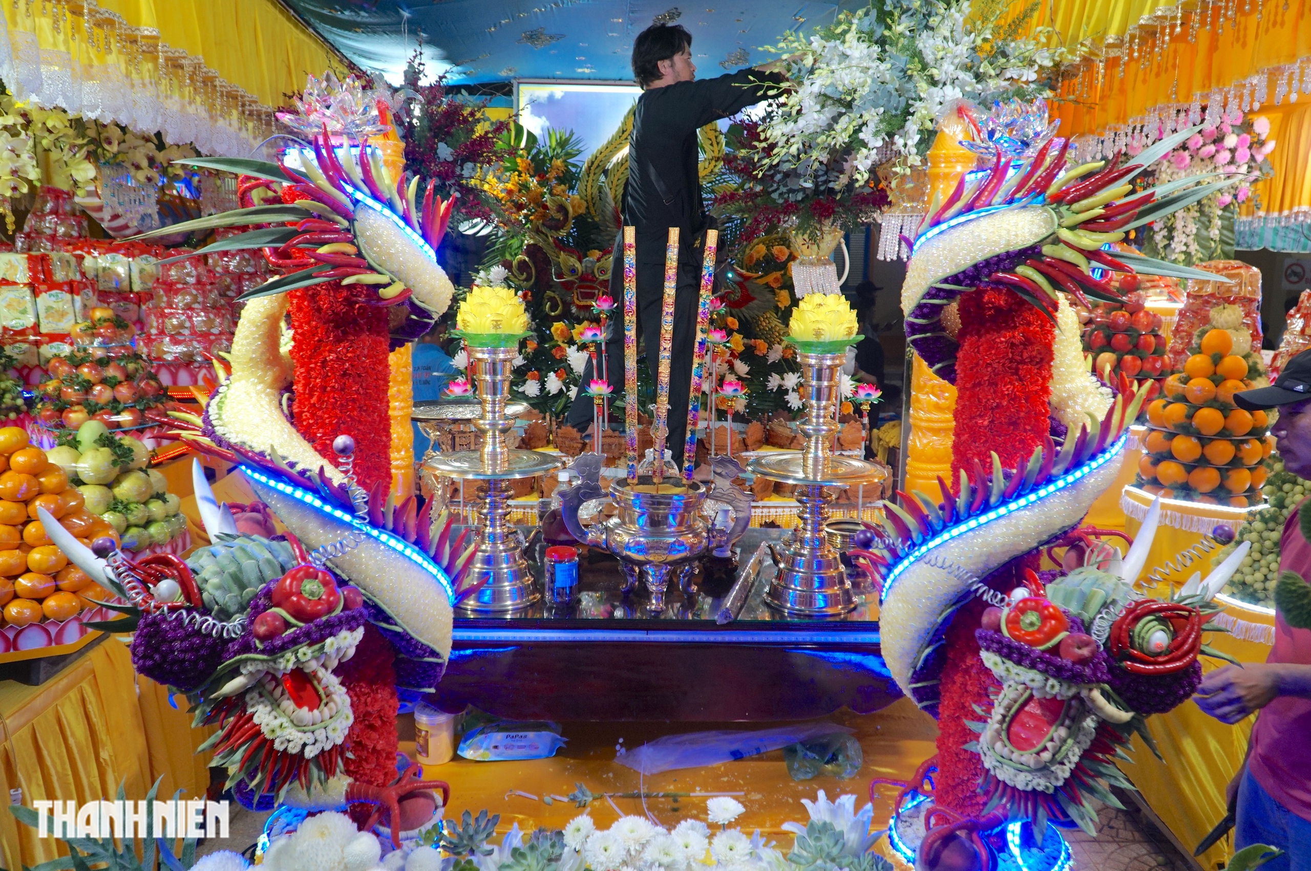 Đại lễ Hội yến Diêu Trì Cung 2025: Hàng trăm loại hoa, cây trái hội tụ - Ảnh 4.