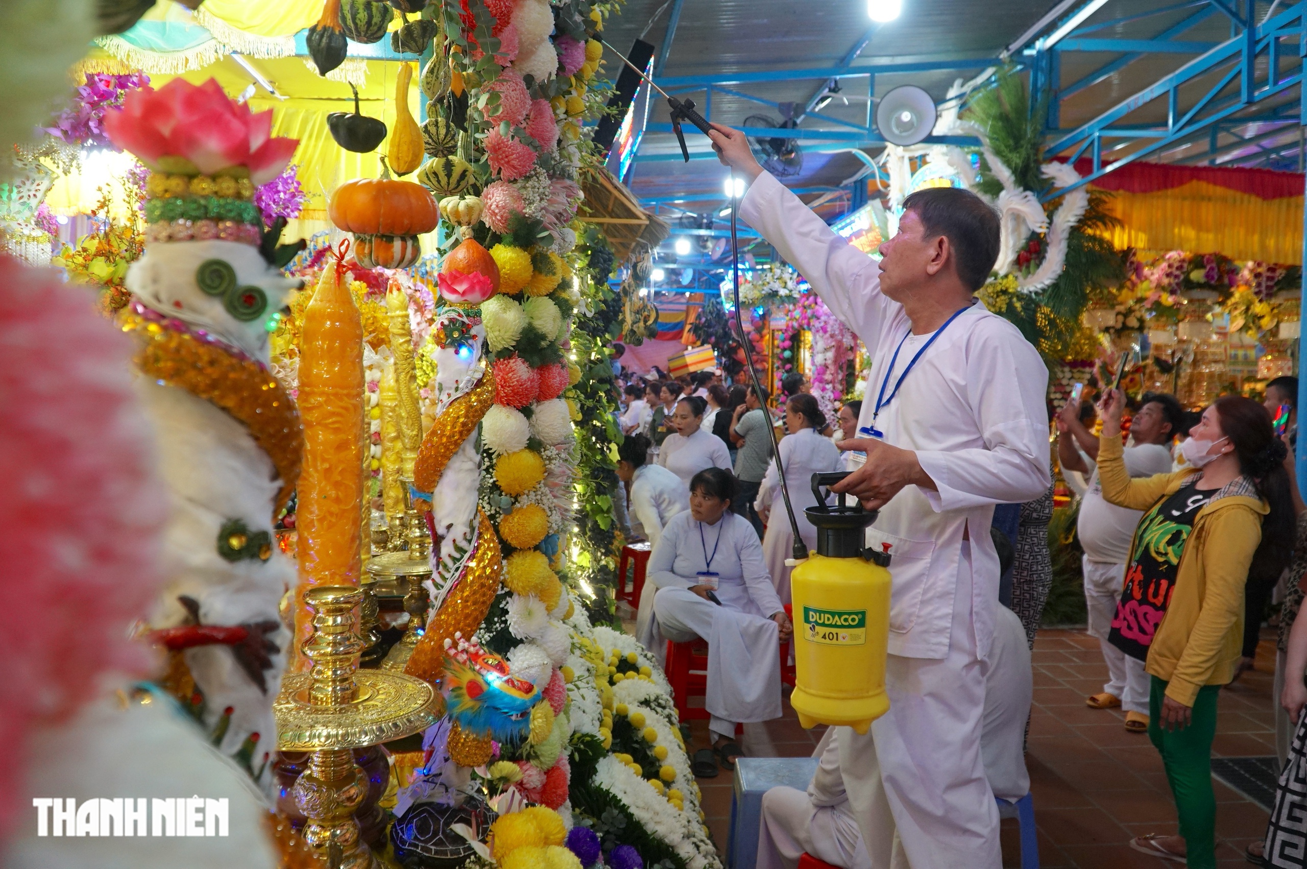 Đại lễ Hội yến Diêu Trì Cung 2025: Khám phá sắc màu rực rỡ từ cộng đồng - Ảnh 4. Đại lễ Hội yến Diêu Trì Cung 2025: Khám phá sắc màu rực rỡ từ cộng đồng - Ảnh 4.