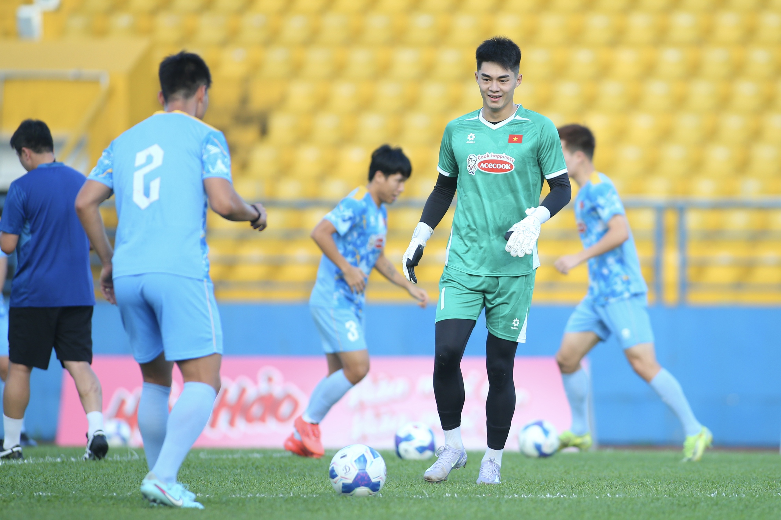 Dàn thủ môn ‘nam thần’ cao lớn và đẳng cấp của đội tuyển Việt Nam