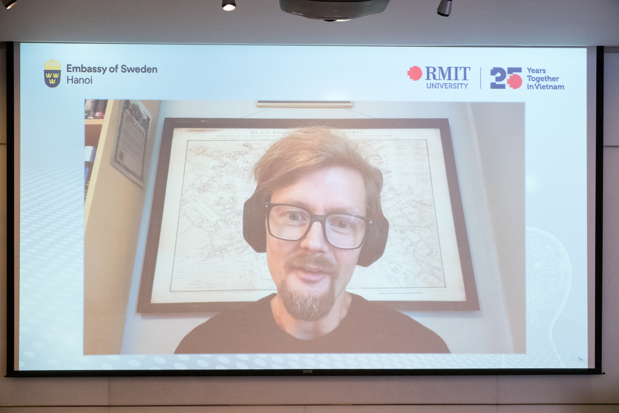 Giải Nobel sắp trao: Quy trình xét duyệt khắt khe, người Việt cũng có cơ hội - Ảnh 4.