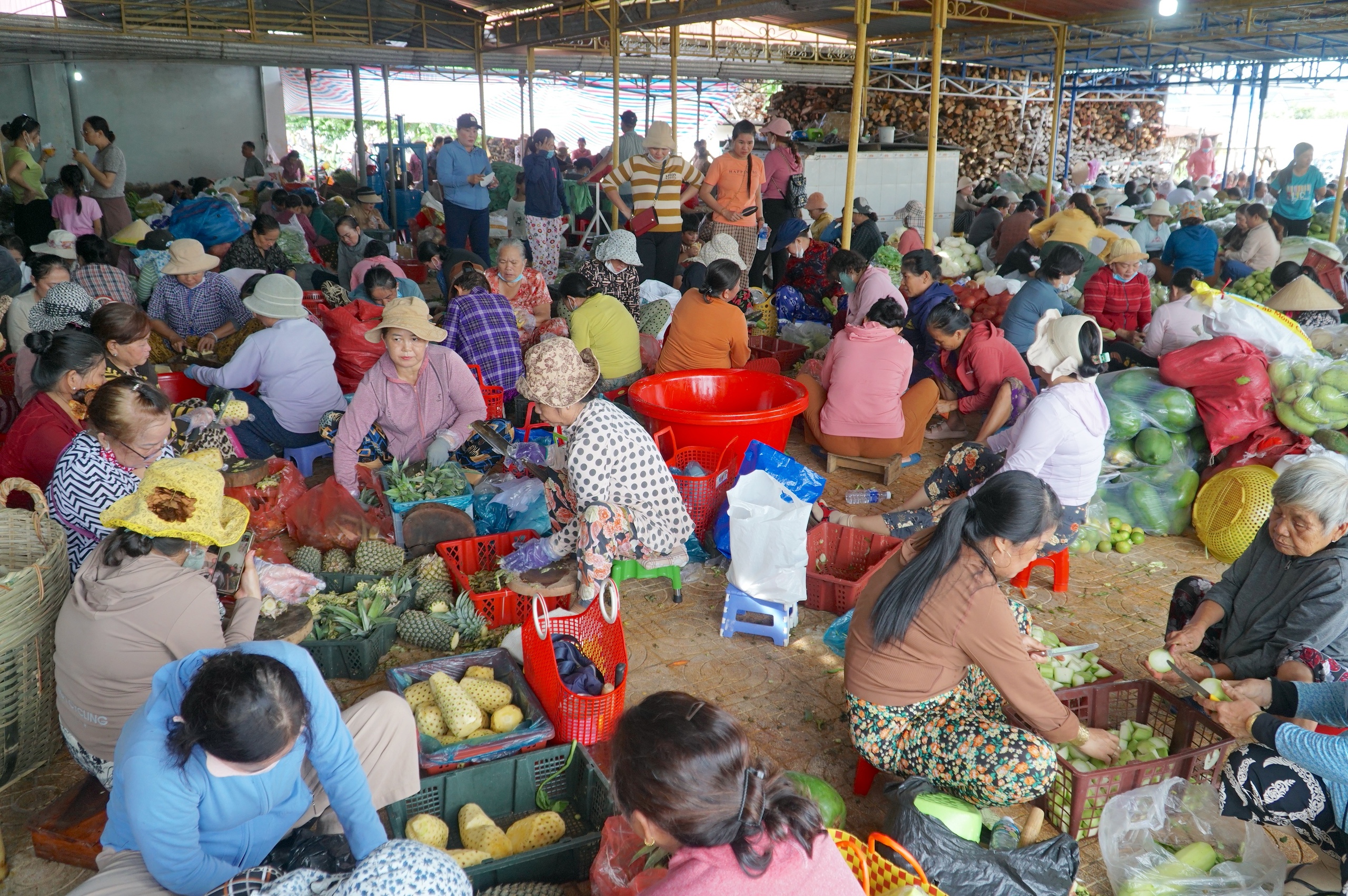 Hội yến Diêu Trì Cung: Bếp chay nấu 10 …