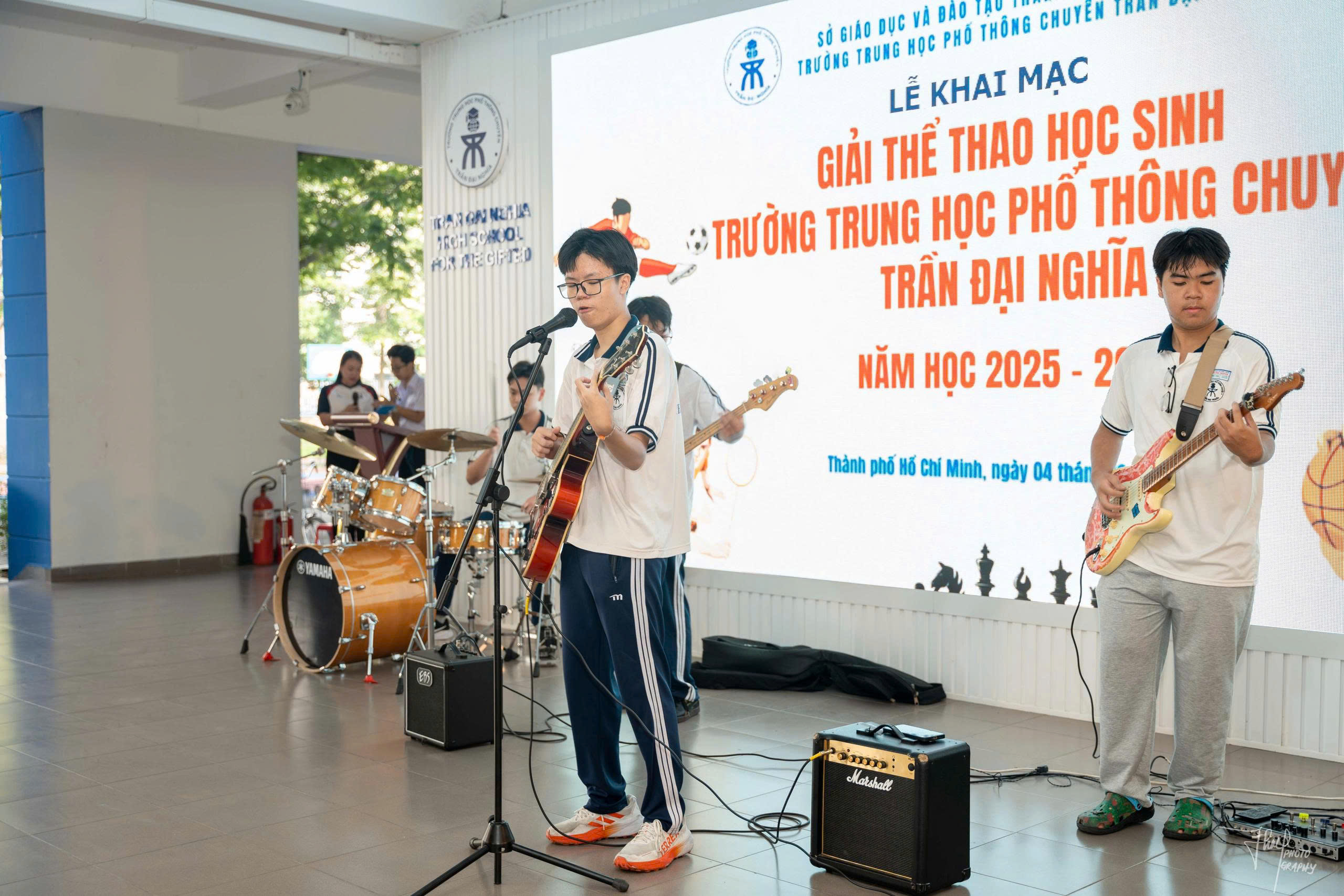 Gay cấn, hấp dẫn giải thể thao học sinh…