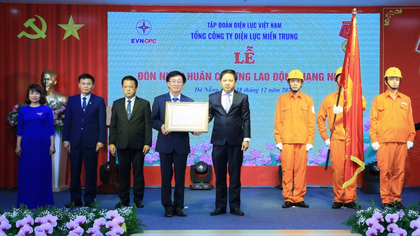 EVNCPC 50 năm thắp sáng hành trình phát triển