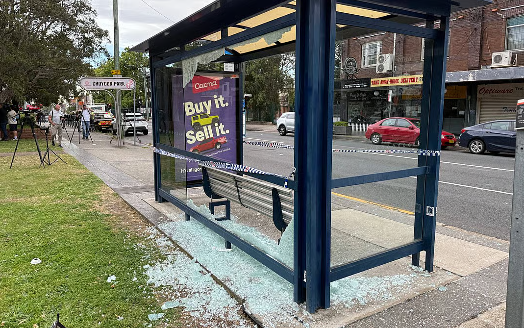 Nổ súng hàng loạt trên đường phố đông đúc của Sydney, 20 người bị thương- Ảnh 1.