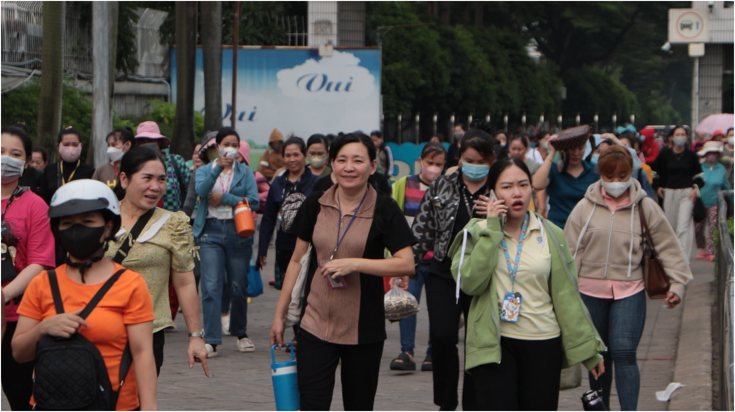 Thách thức lực hút lao động: Vì sao người nhập cư lần lượt rời TP.HCM? - Ảnh 2.